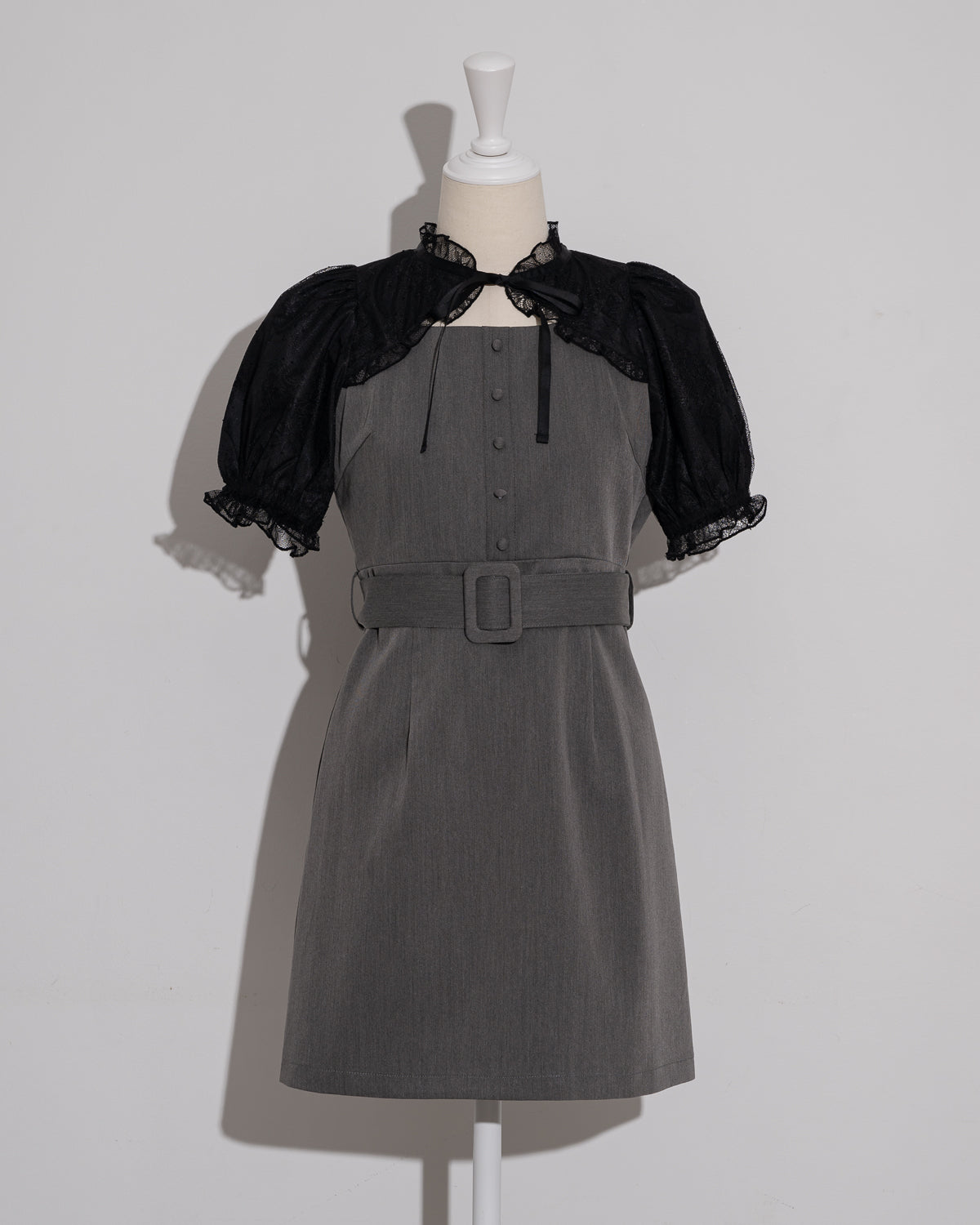 カラー:チャコール