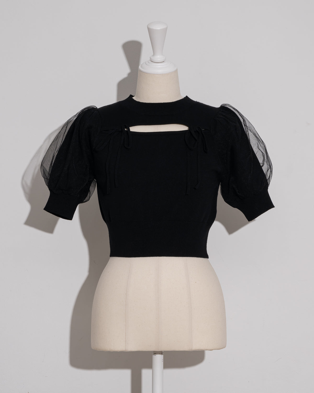 カラー:ブラック