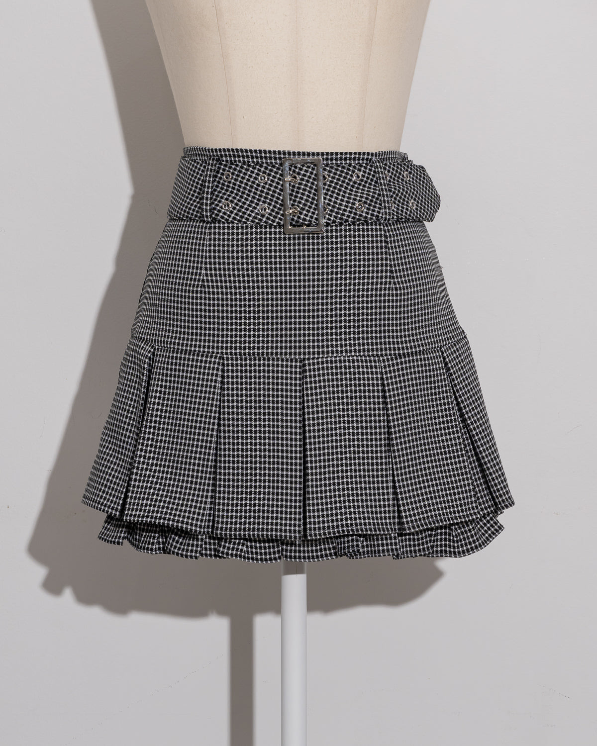 フロントホックビスチェ×プリーツスカートセット