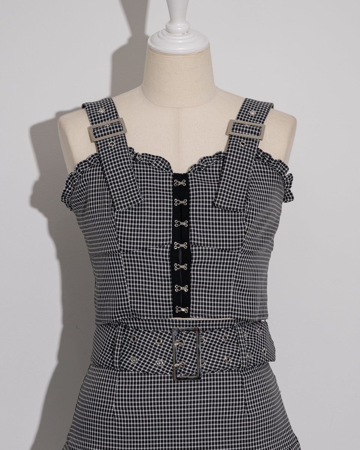 フロントホックビスチェ×プリーツスカートセット