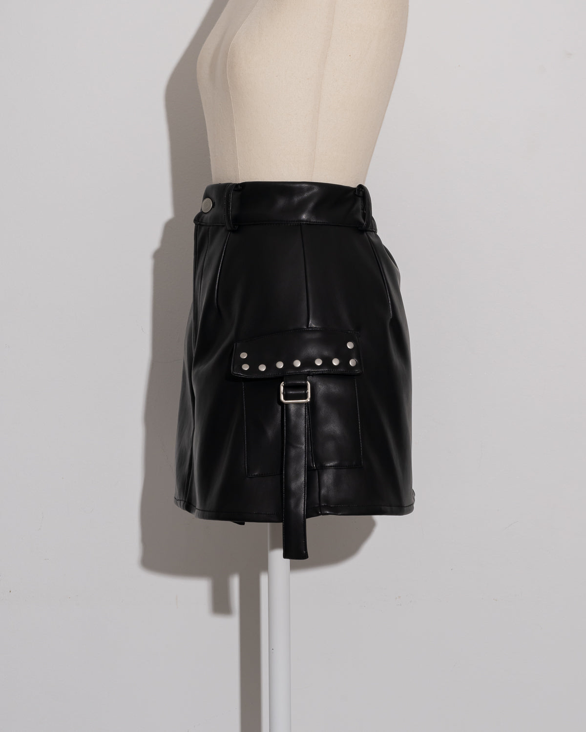 スタッズポケットカーゴミニスカパン