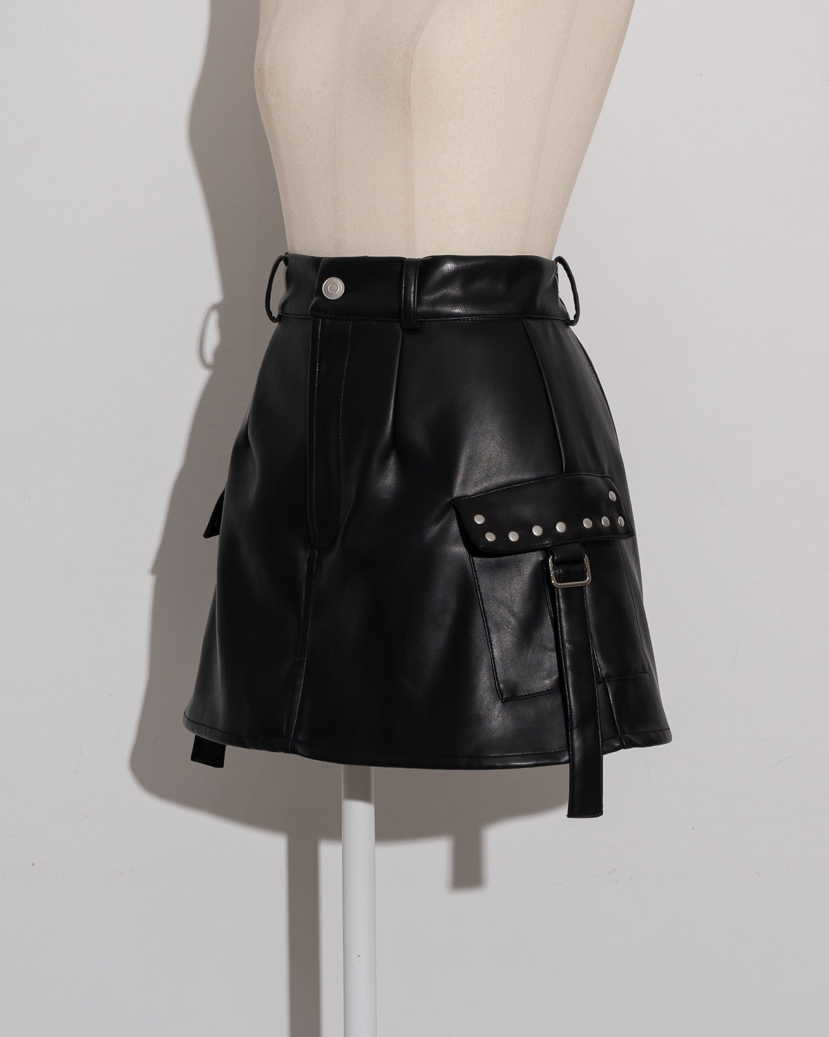 スタッズポケットカーゴミニスカパン