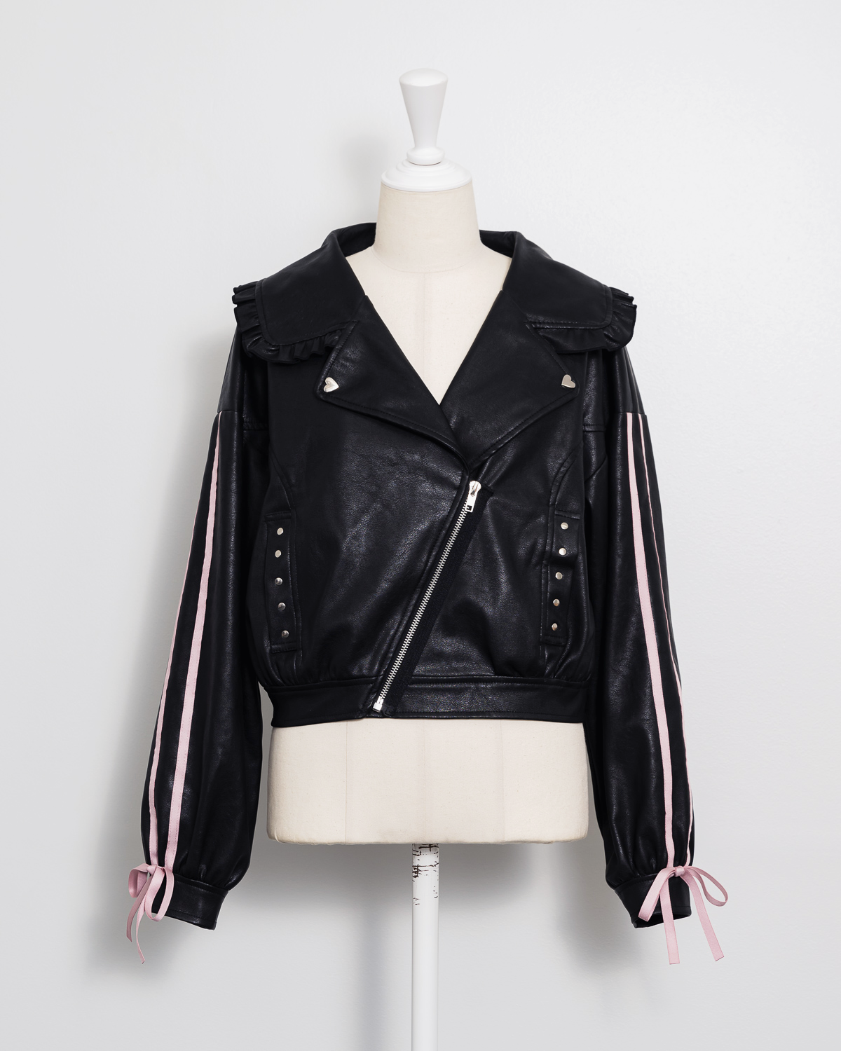 カラー:ブラック×ピンク