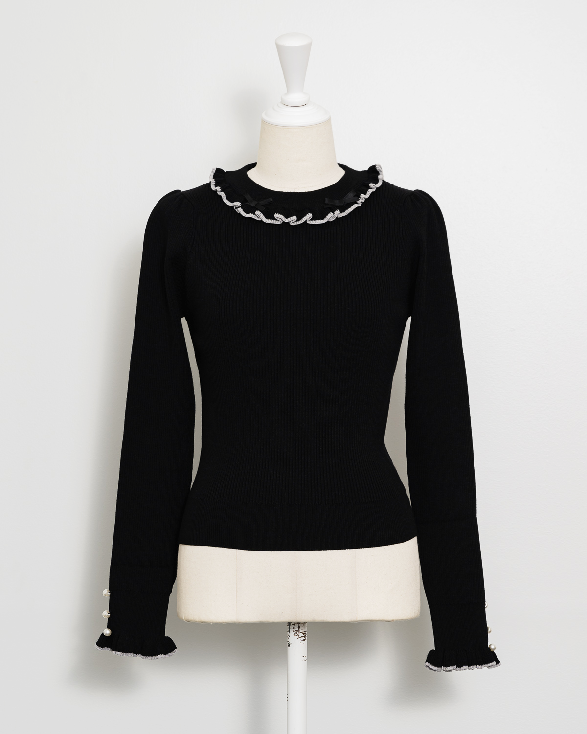 カラー:ブラック