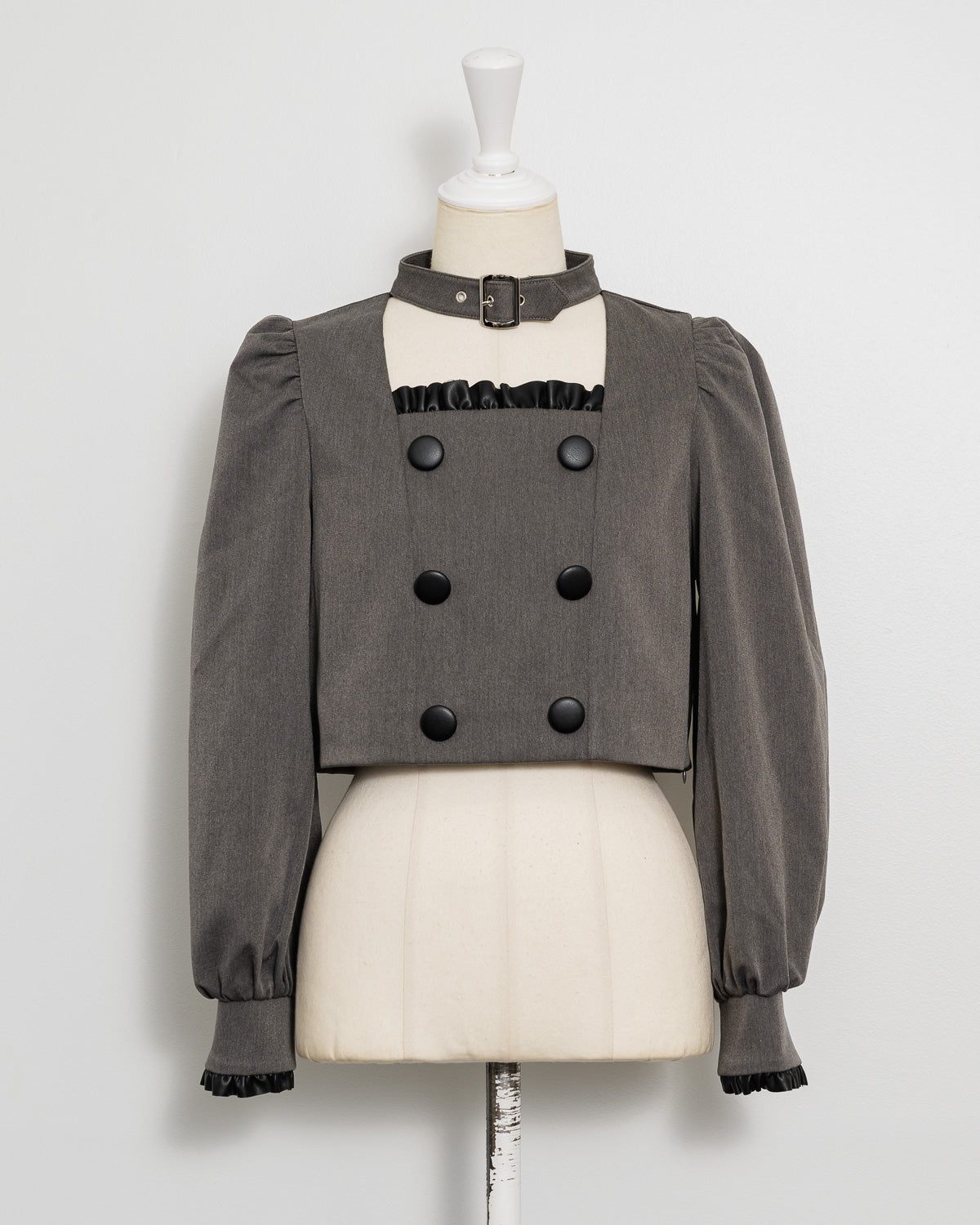 カラー:チャコール