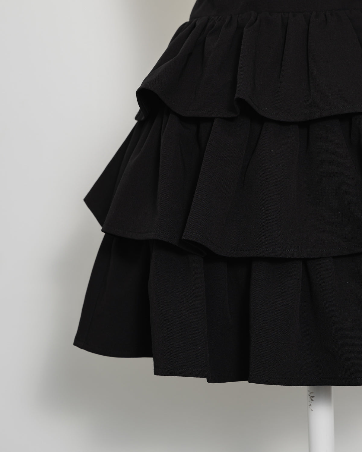 ティアードフリルミニスカート