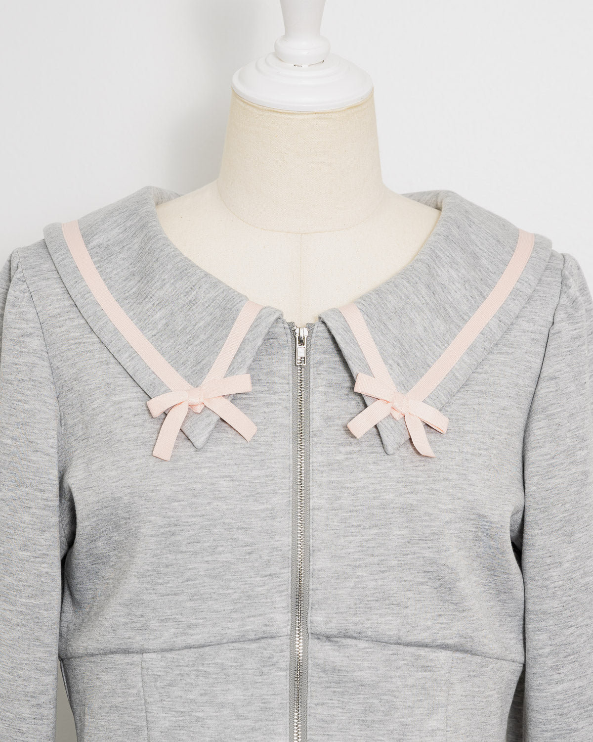 リボンカラースウェットセットアップ