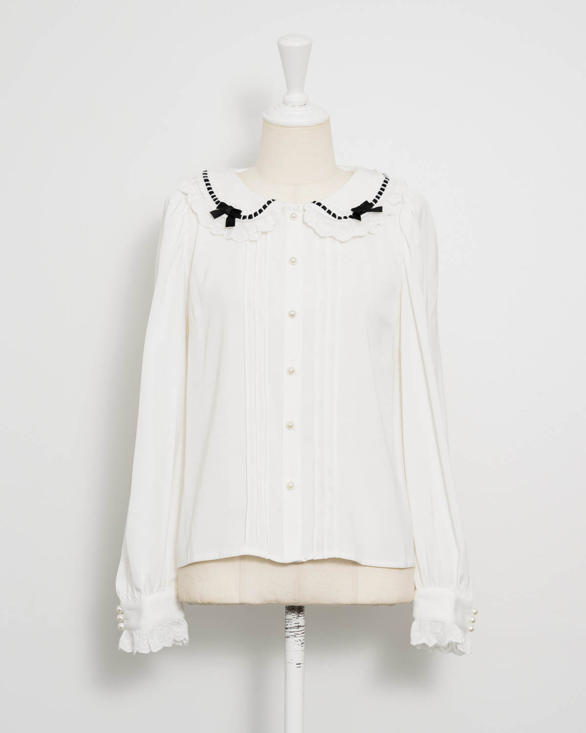 カラー:ホワイト×ブラック