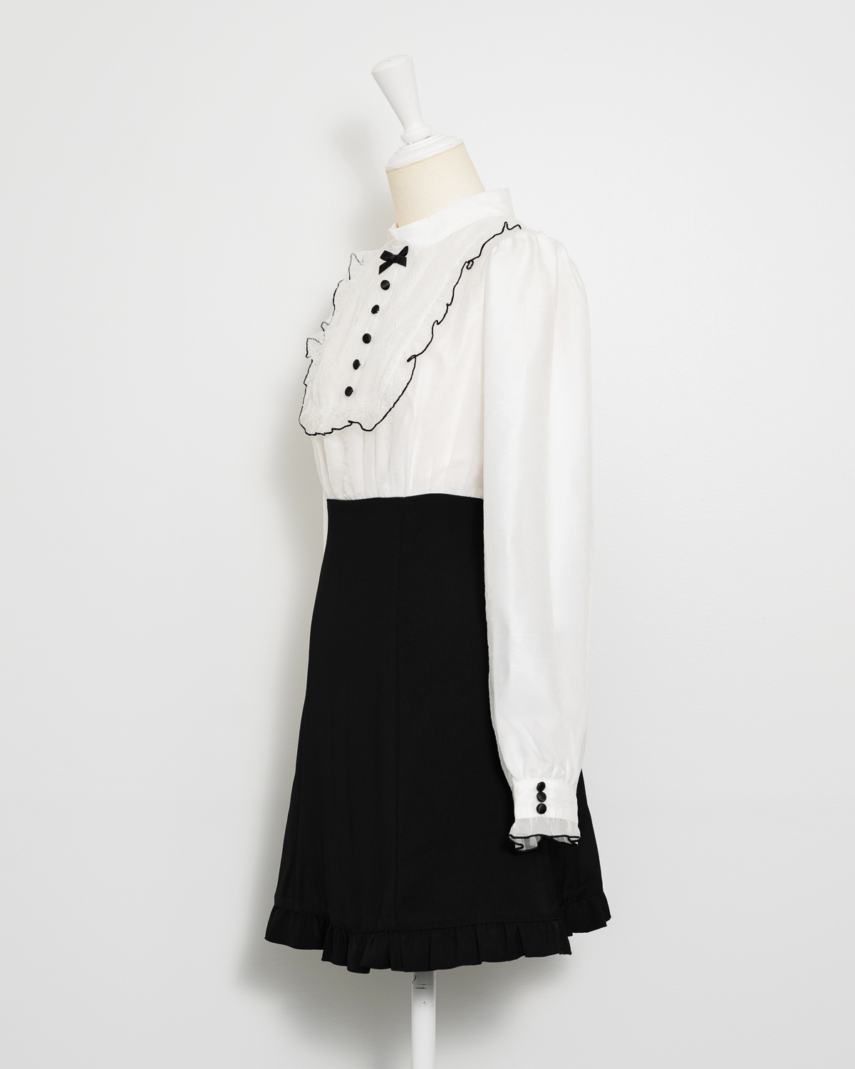 スクエアフリルドッキングワンピース