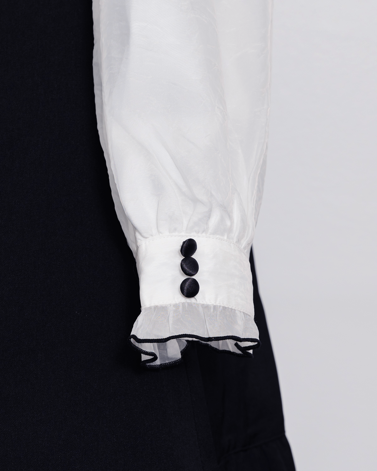 スクエアフリルドッキングワンピース