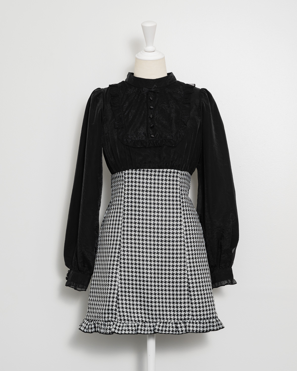 カラー:ブラック