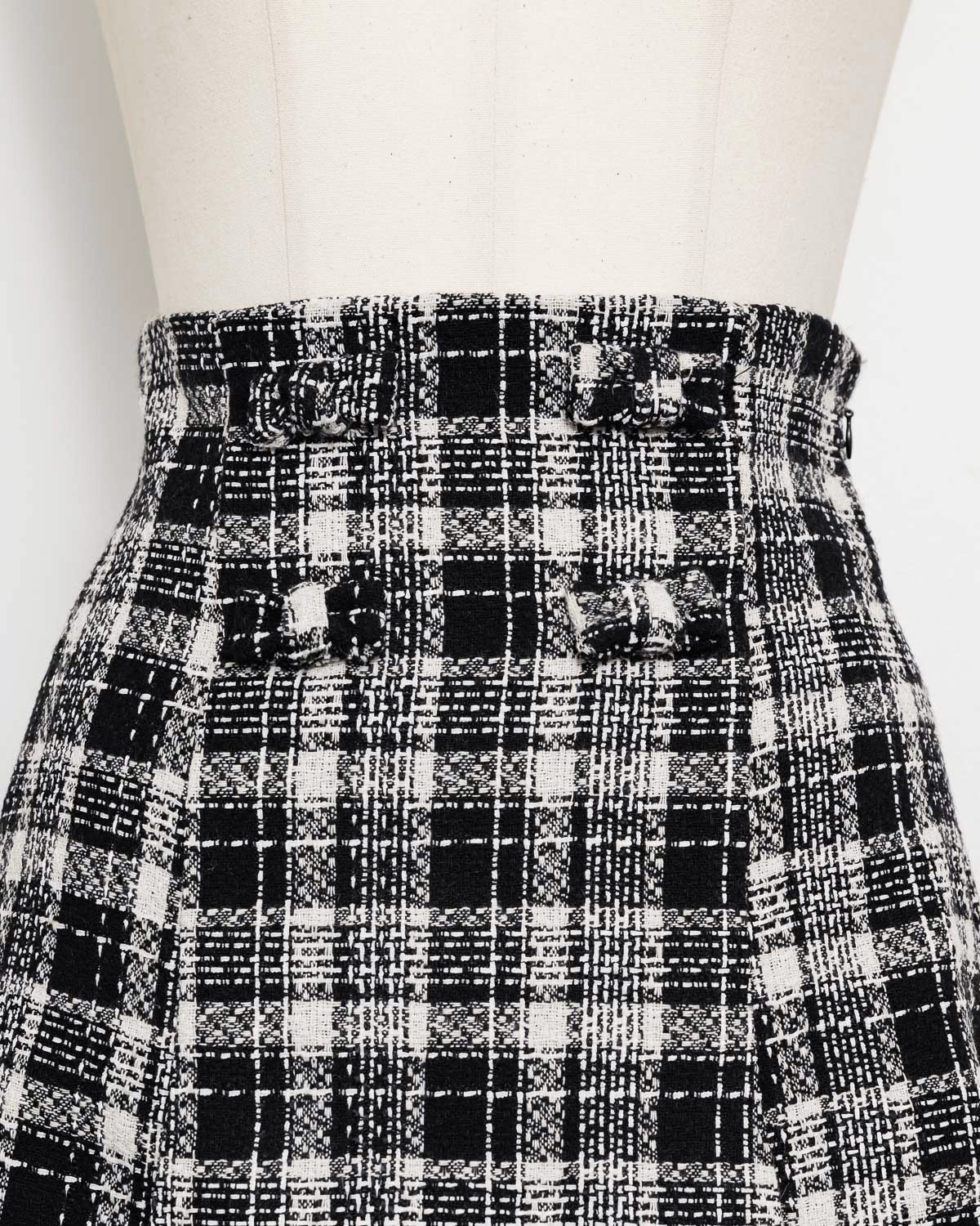 フロントリボンタックフレアミニスカート