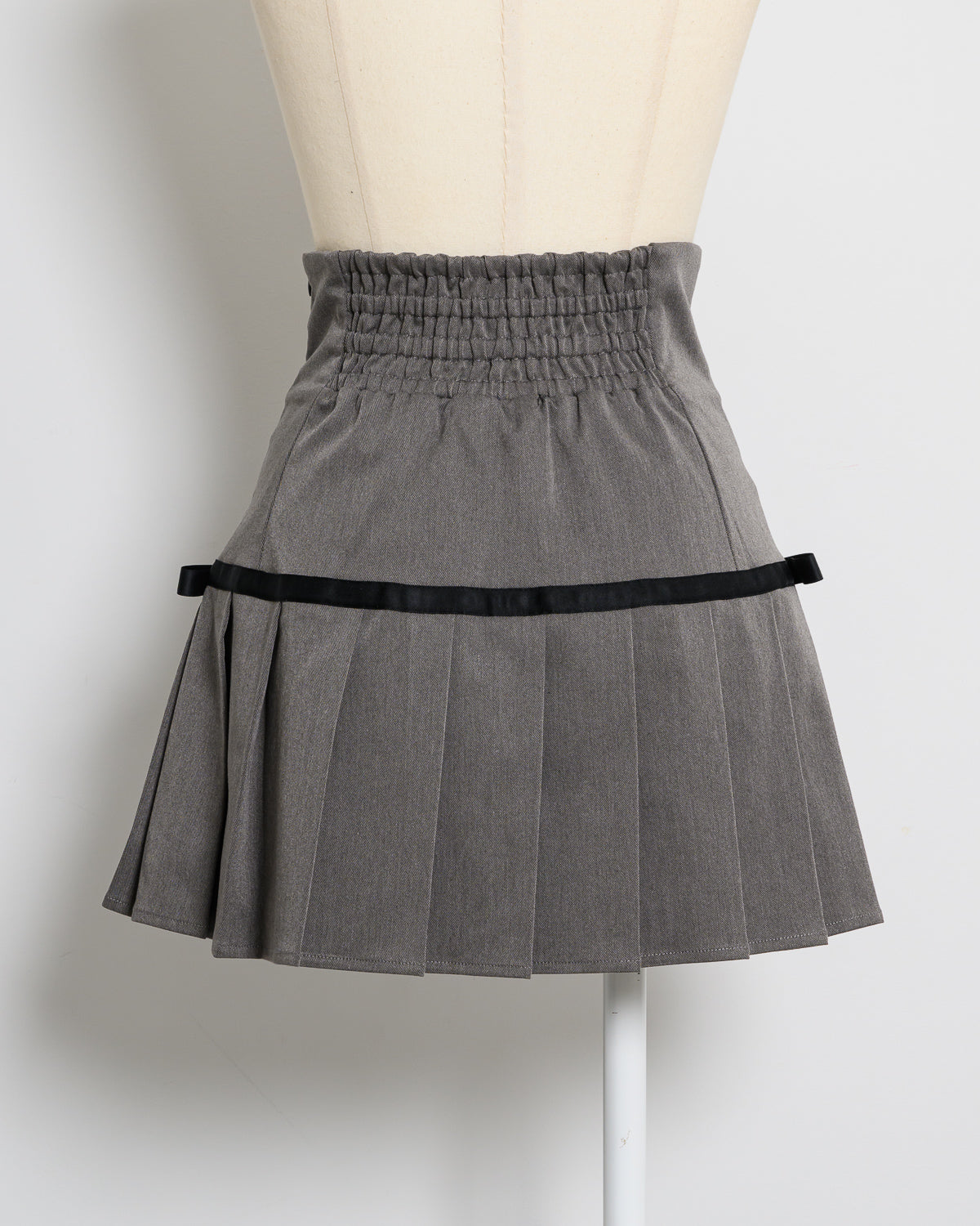 サイドリボンハイウエストプリーツスカート