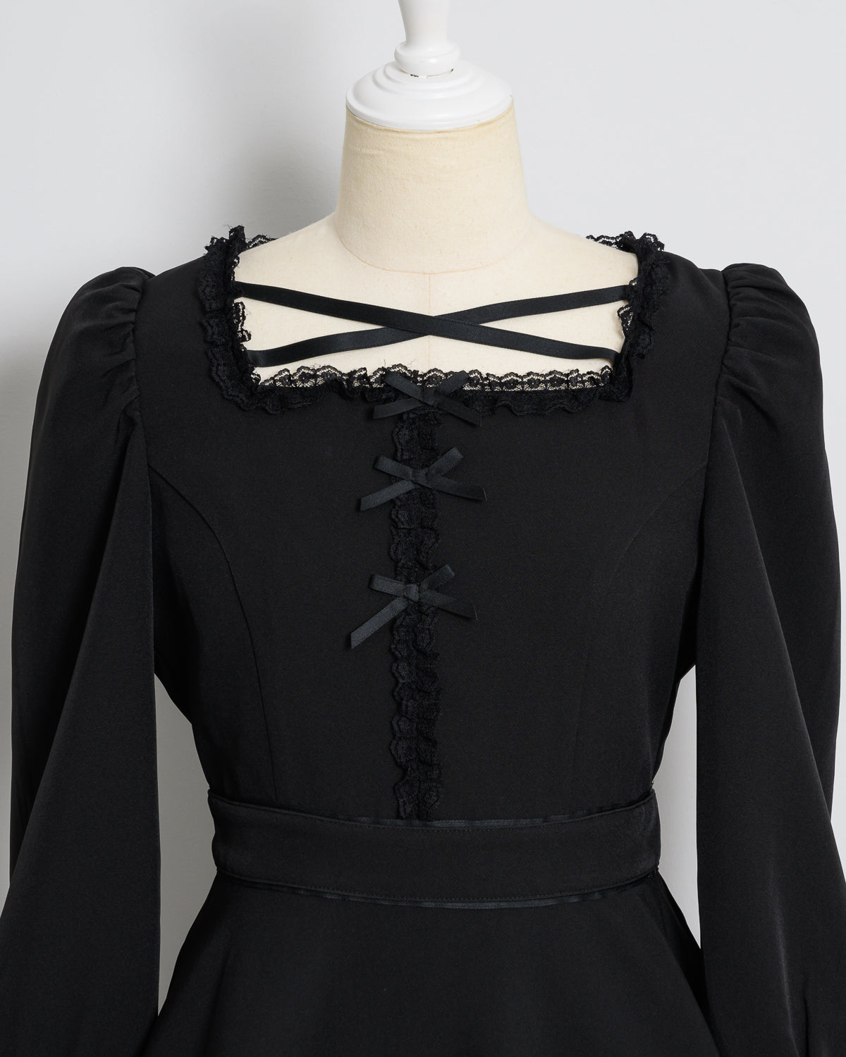 レースリボンドーリーセットアップ