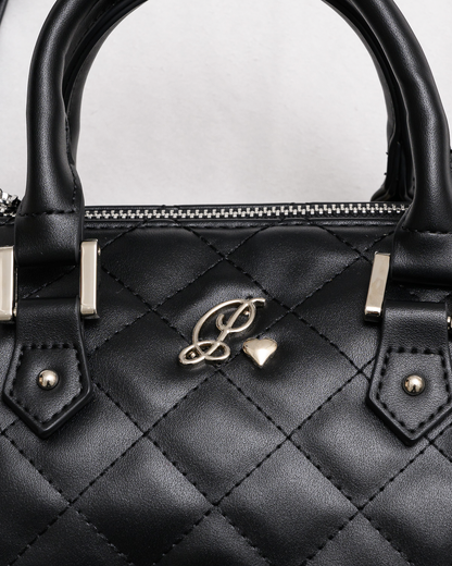 pium ぴうむ ハートポーチ付きキルティングボストンバッグ 黒 BLACK pium ぴうむ ハートポーチ付きキルティングボストンバッグ 黒 BLACK