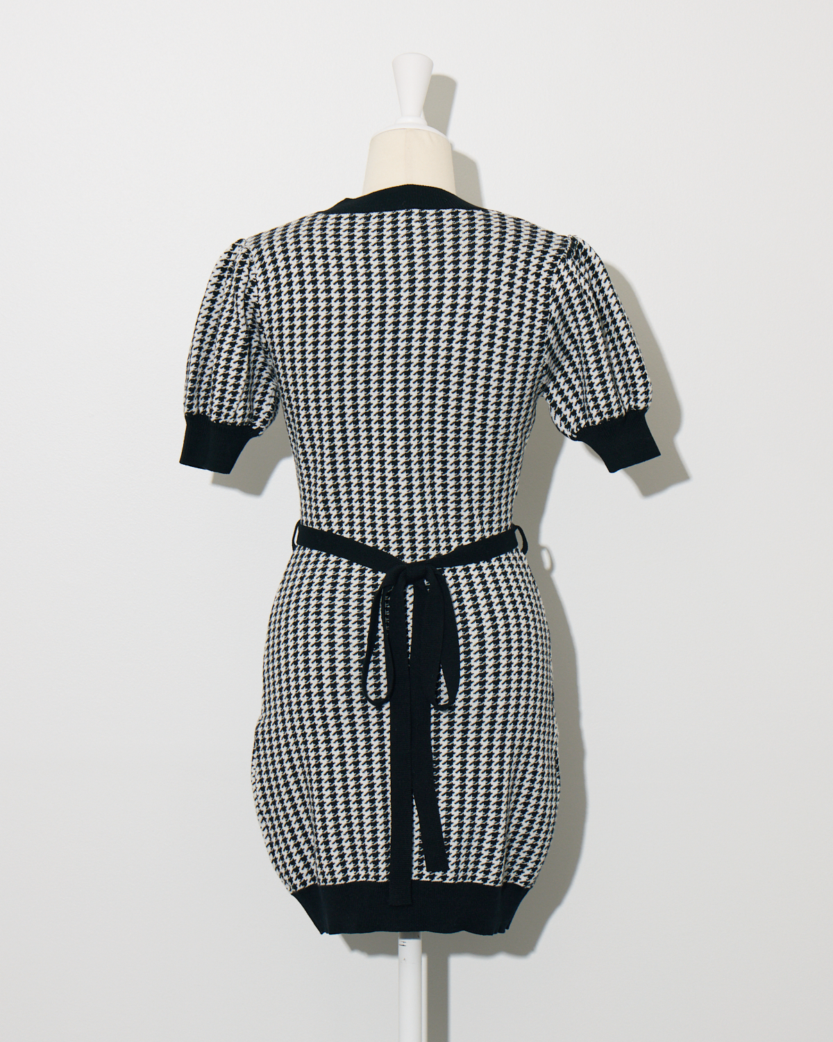 千鳥柄アームウォーマー付きニットワンピ