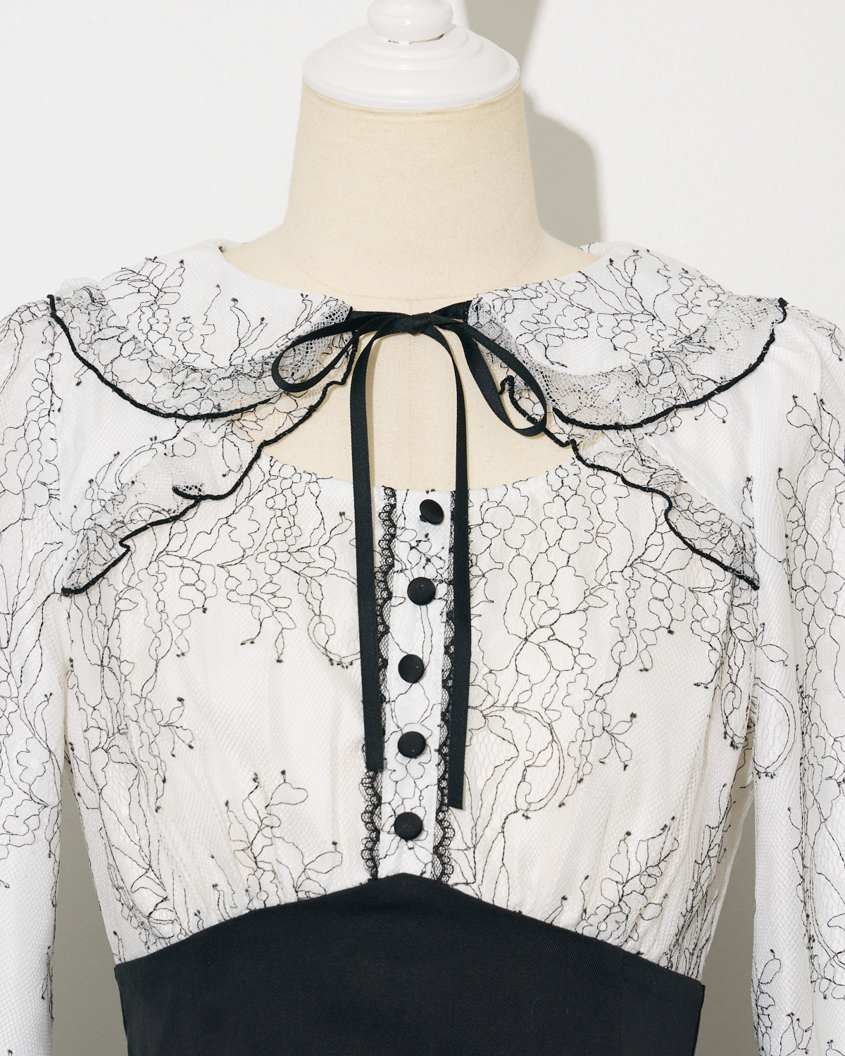 レースケープドッキングロングワンピース