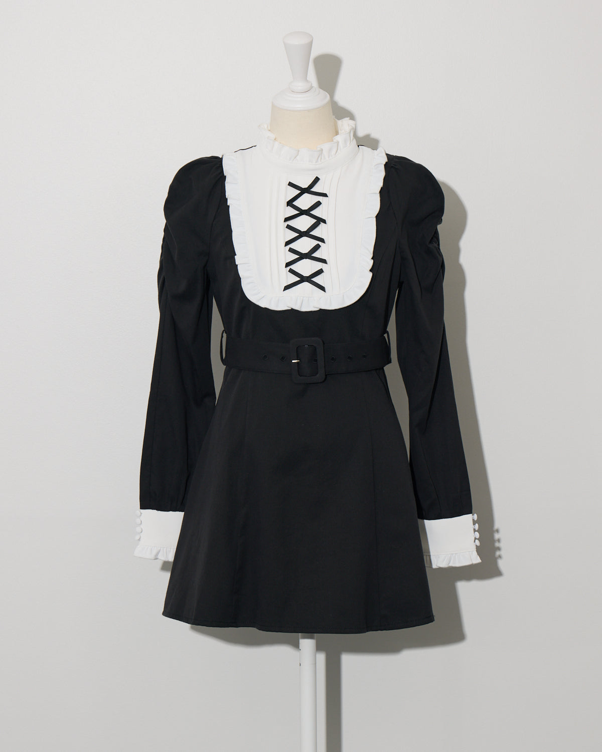 カラー:ブラック