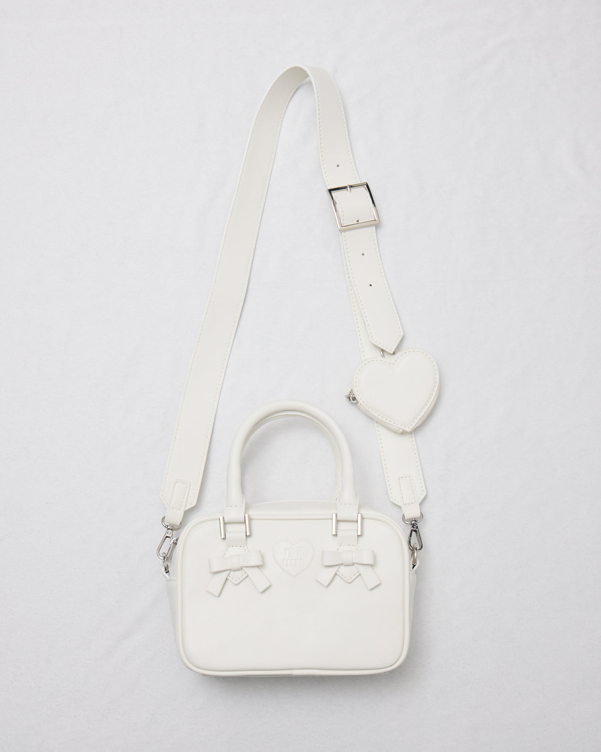 カラー:ホワイト