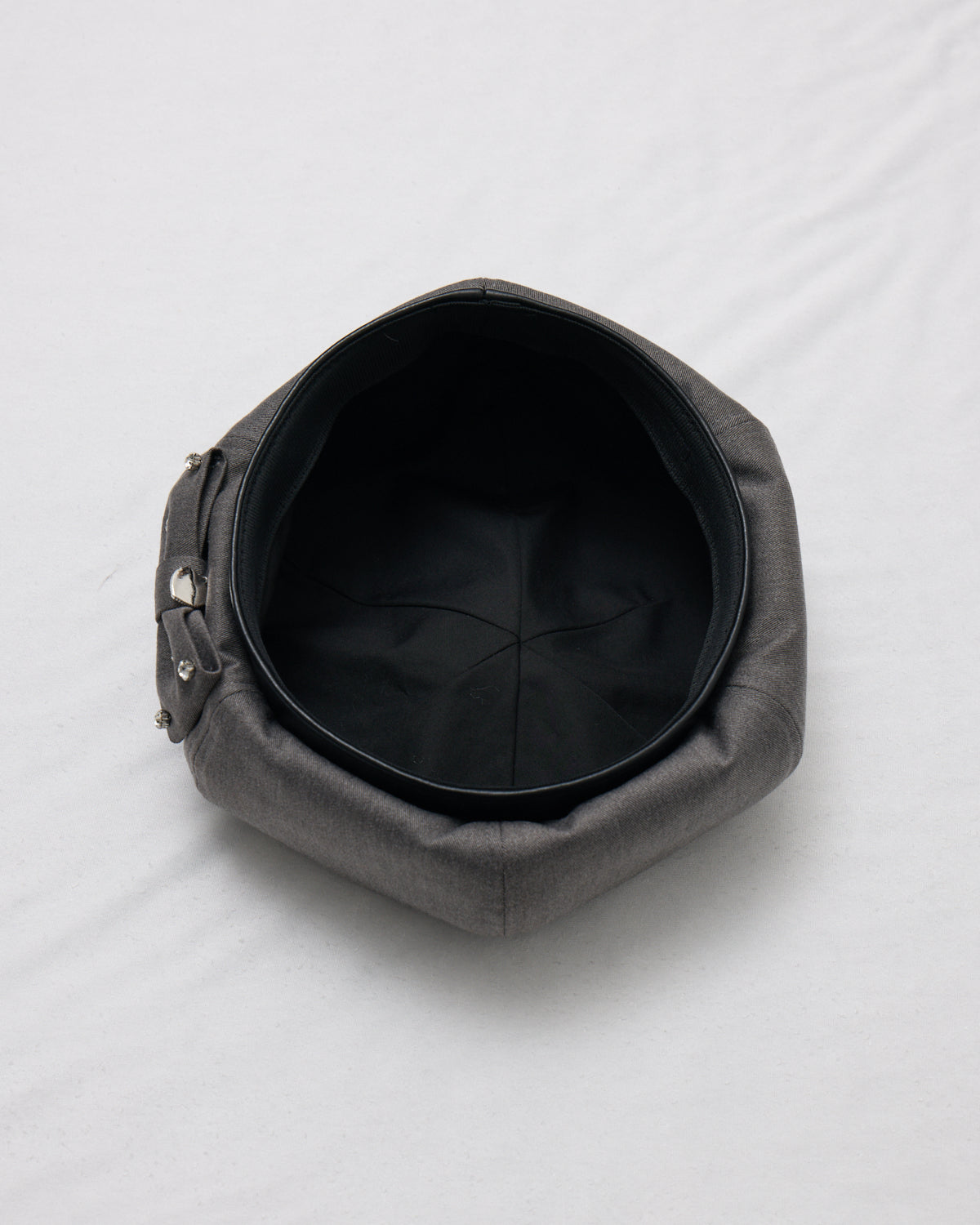 ビジューリボンベレー