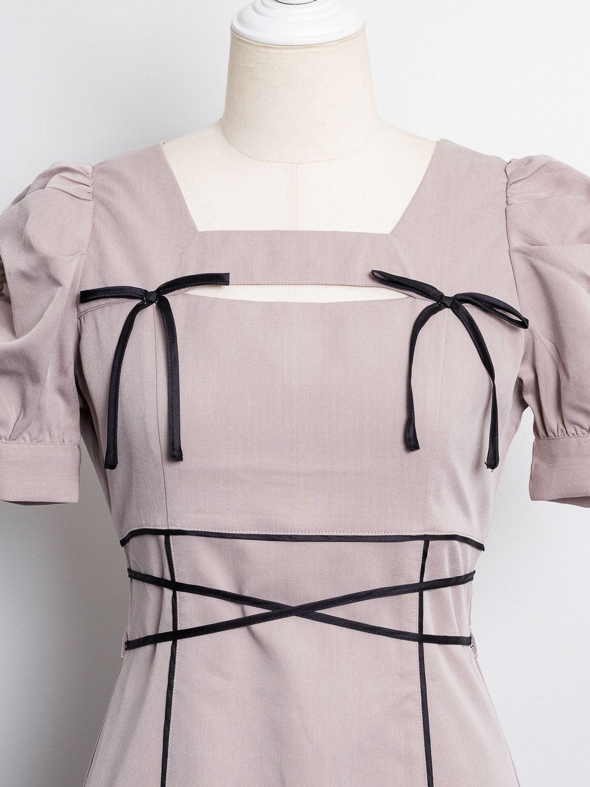 クロステープカットアウトロングワンピース