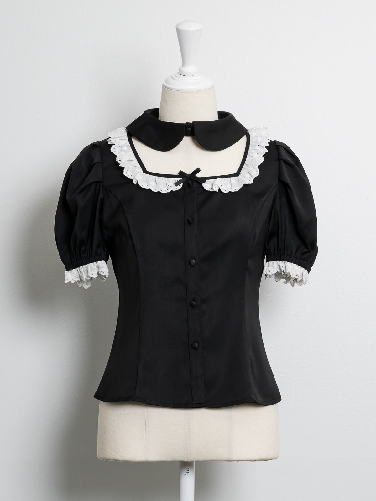 カラー:ブラック