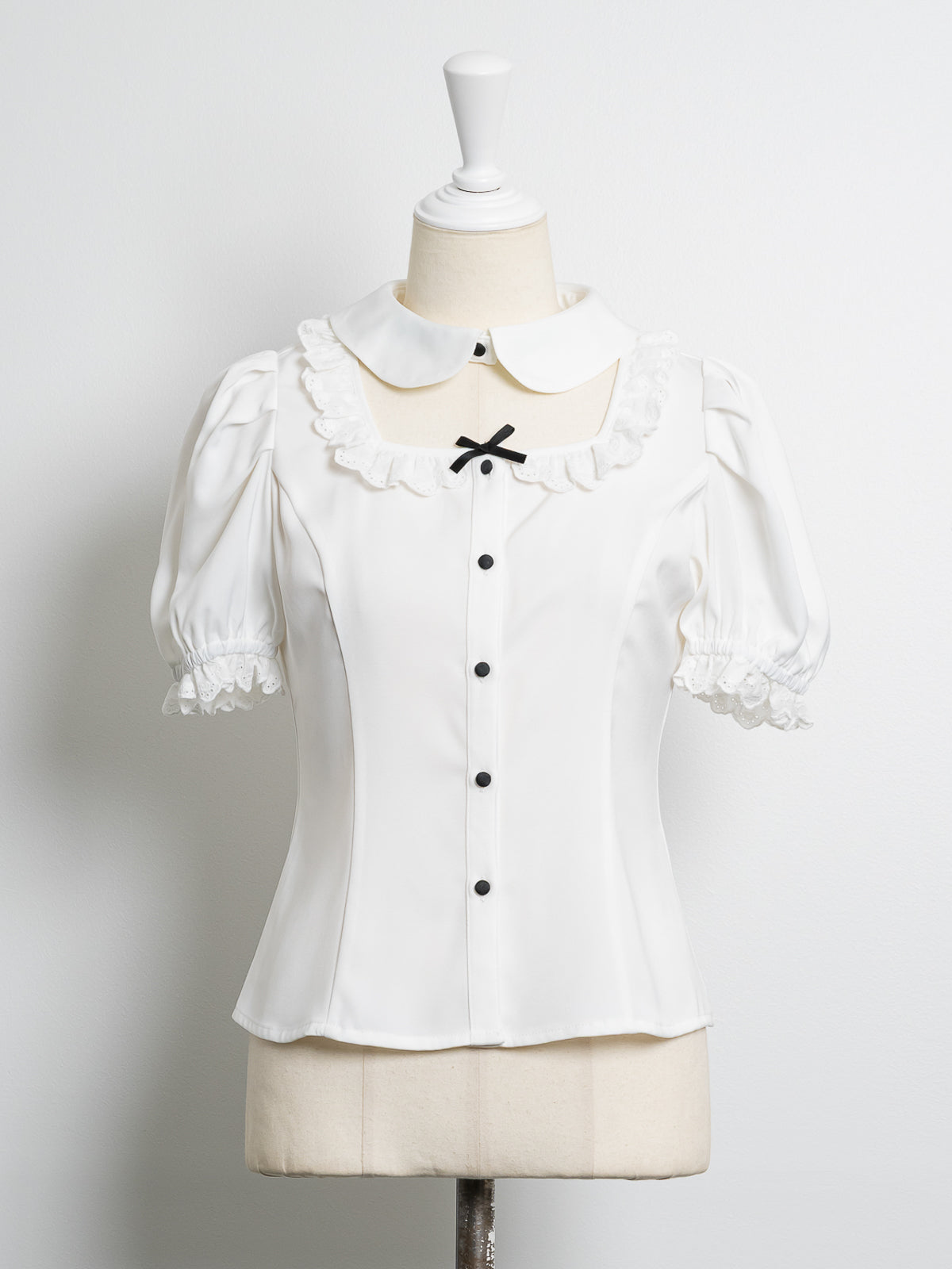 カラー:ホワイト