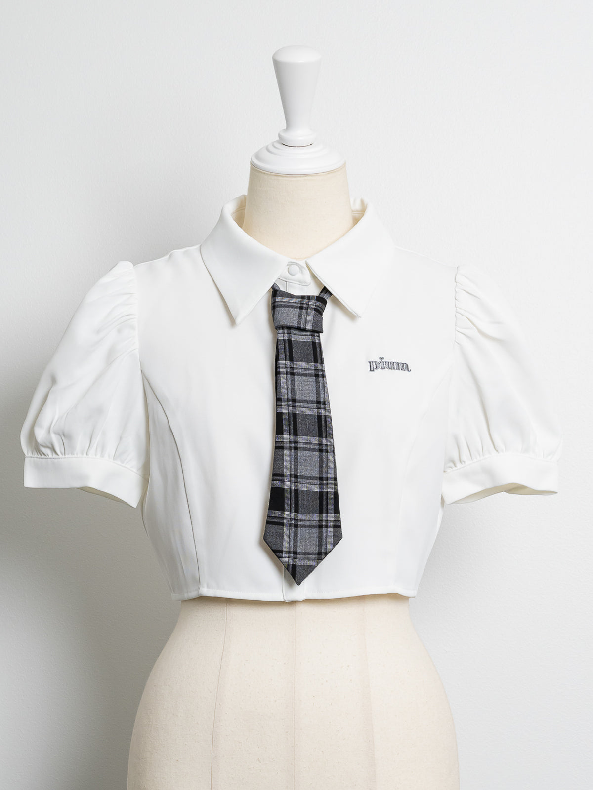 カラー:ホワイト