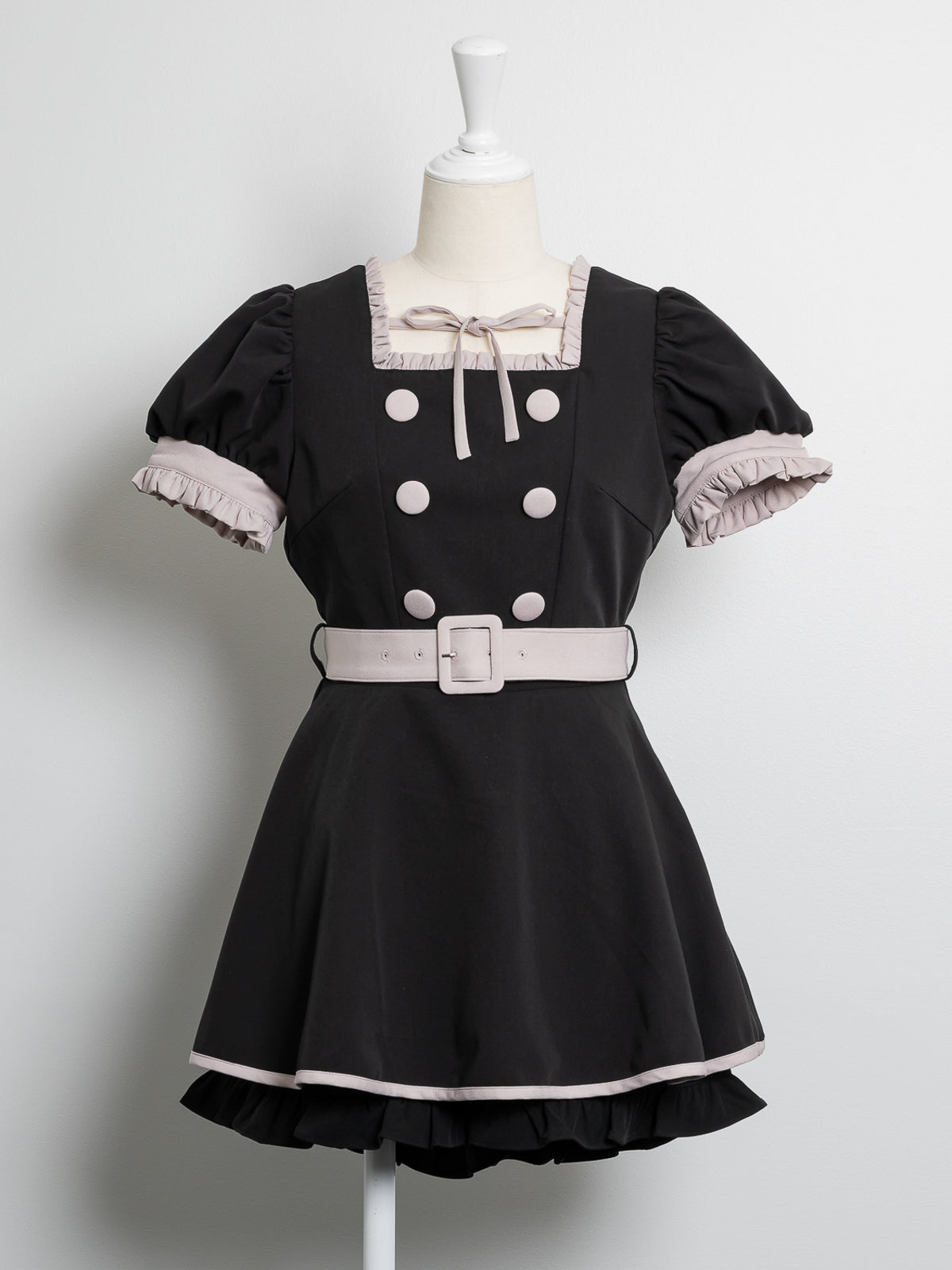 カラー:ブラック×ピンク