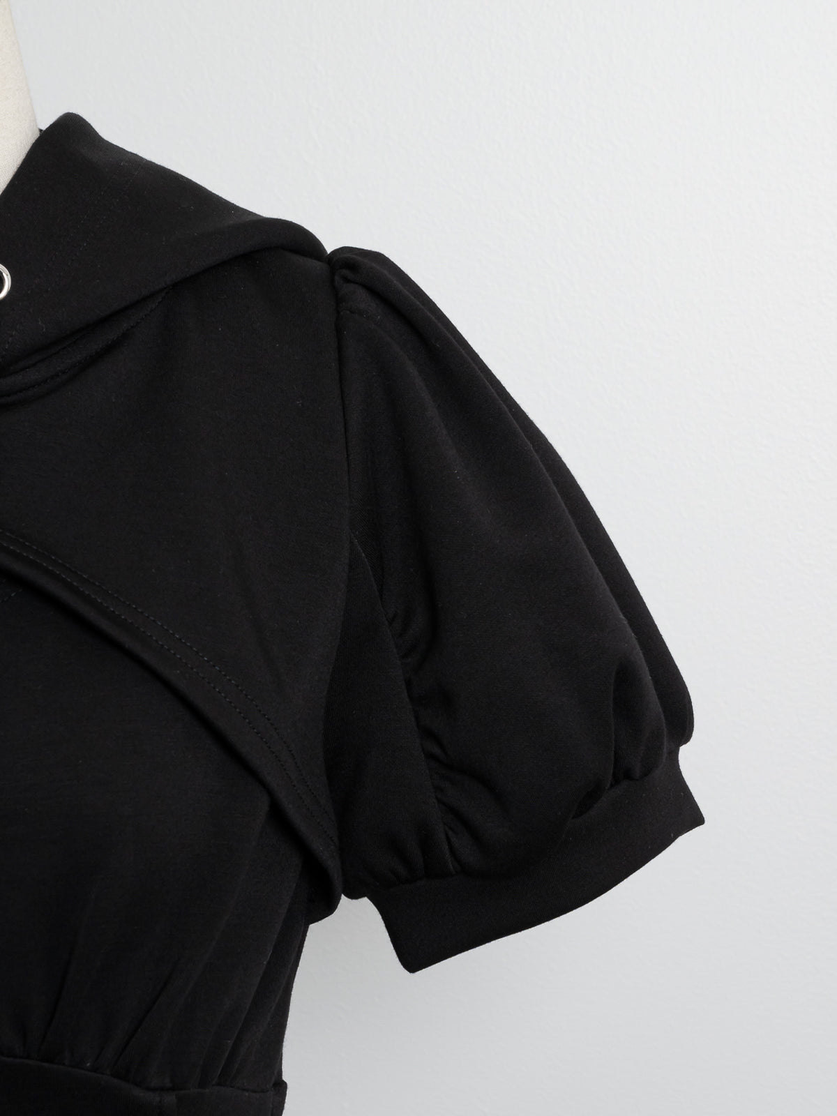 ビジューテープボンディングミニワンピース