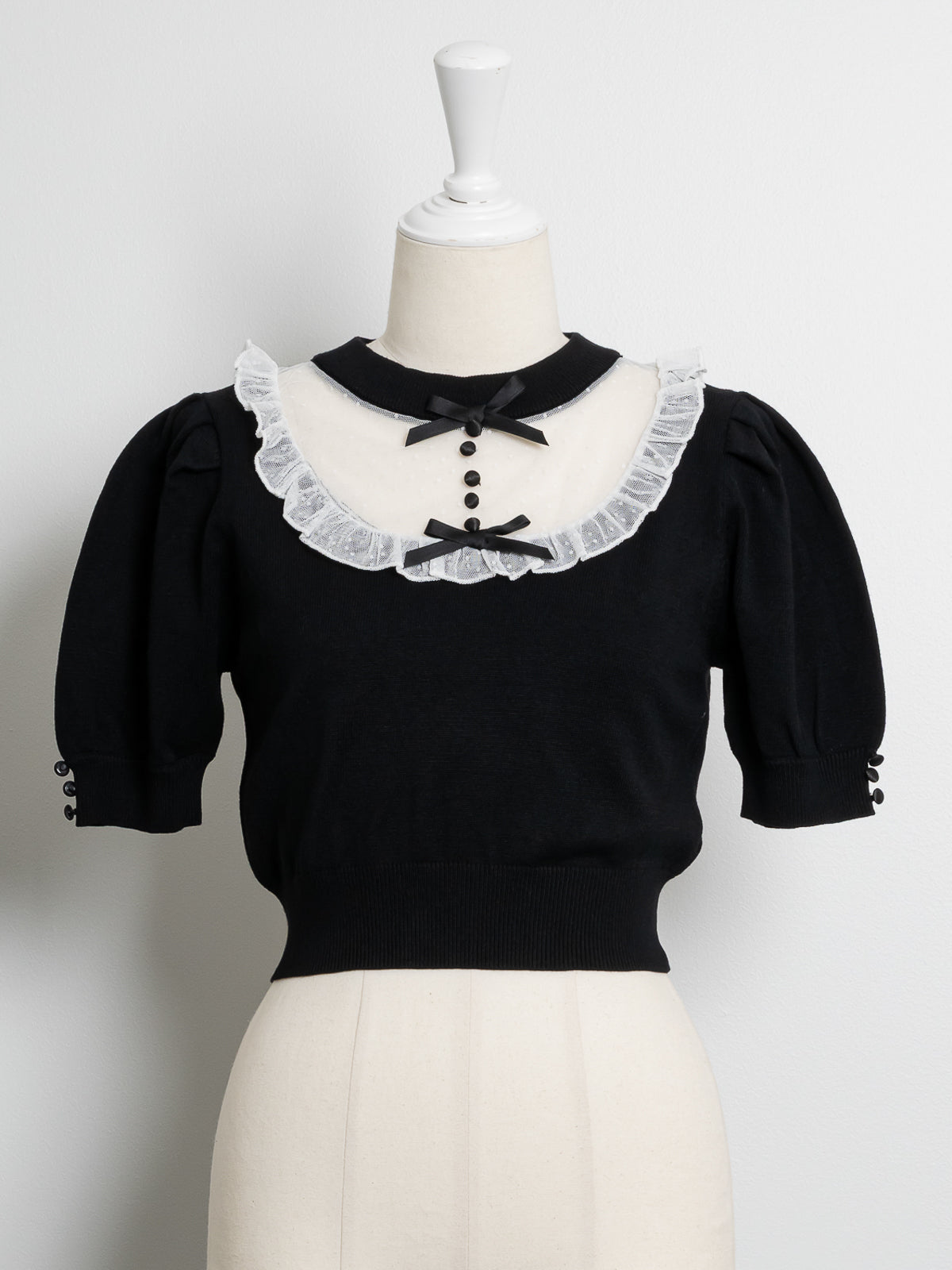 カラー:ブラック