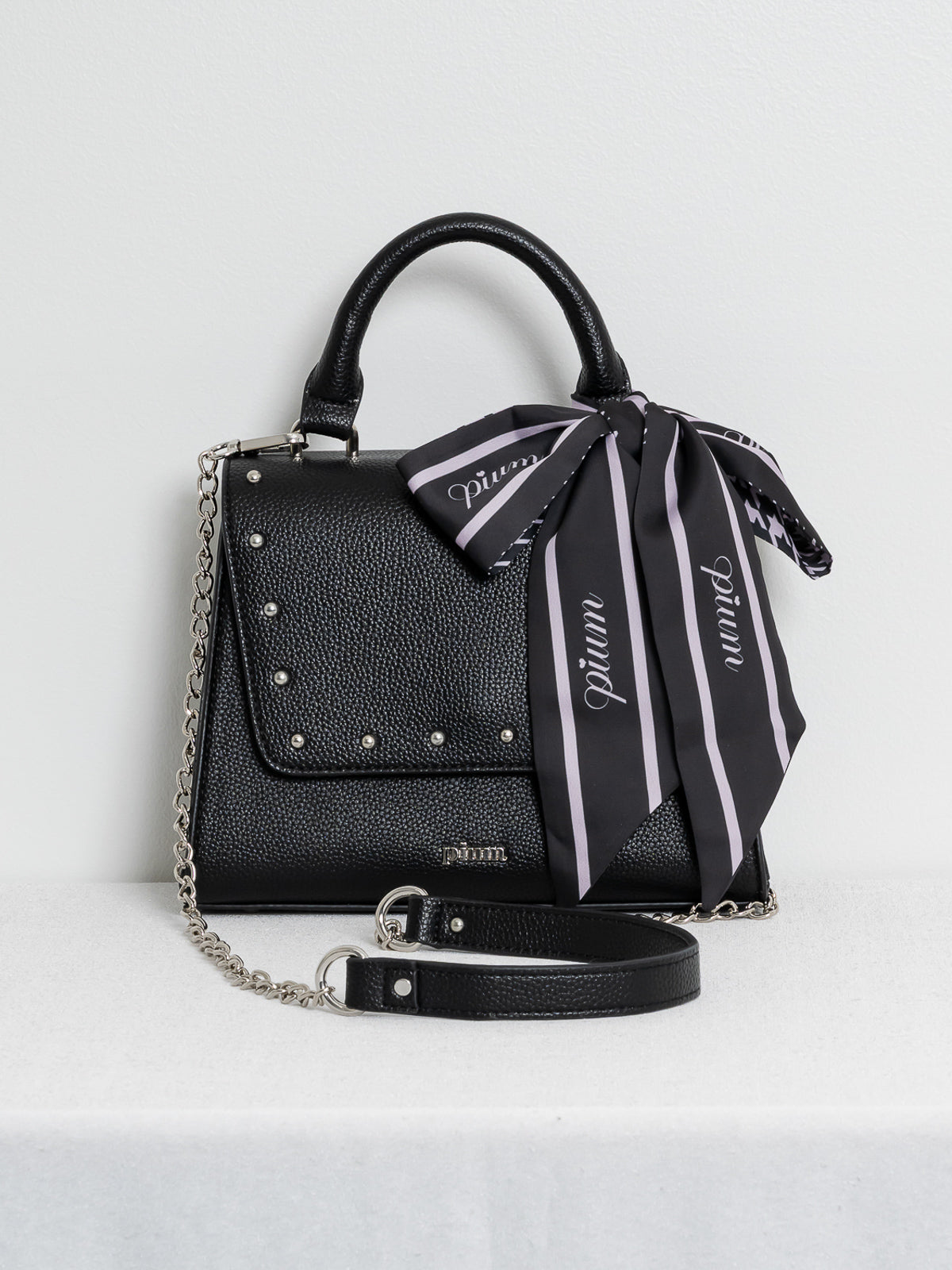 カラー:ブラック