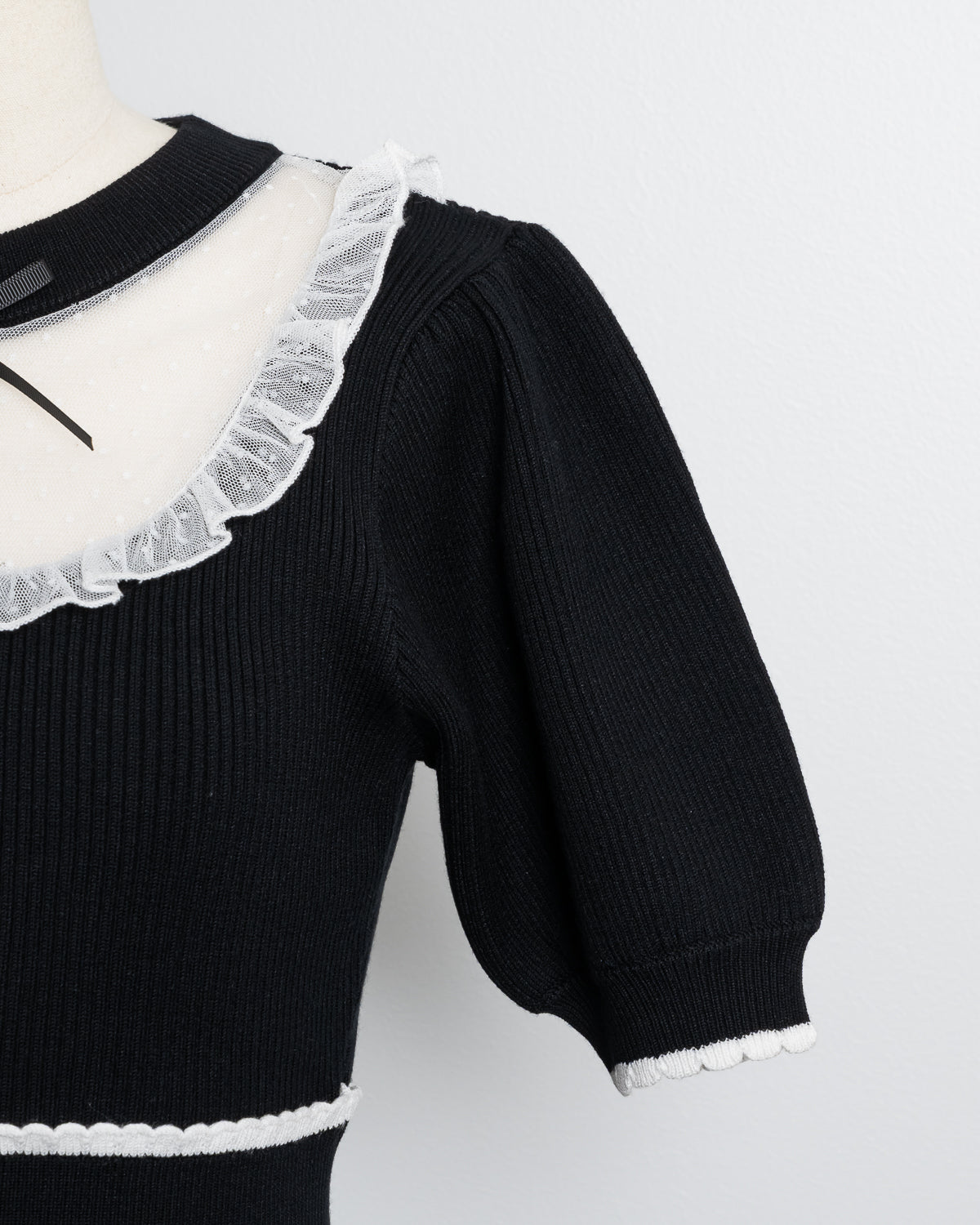 チュールフリルドーリーニットパフワンピ