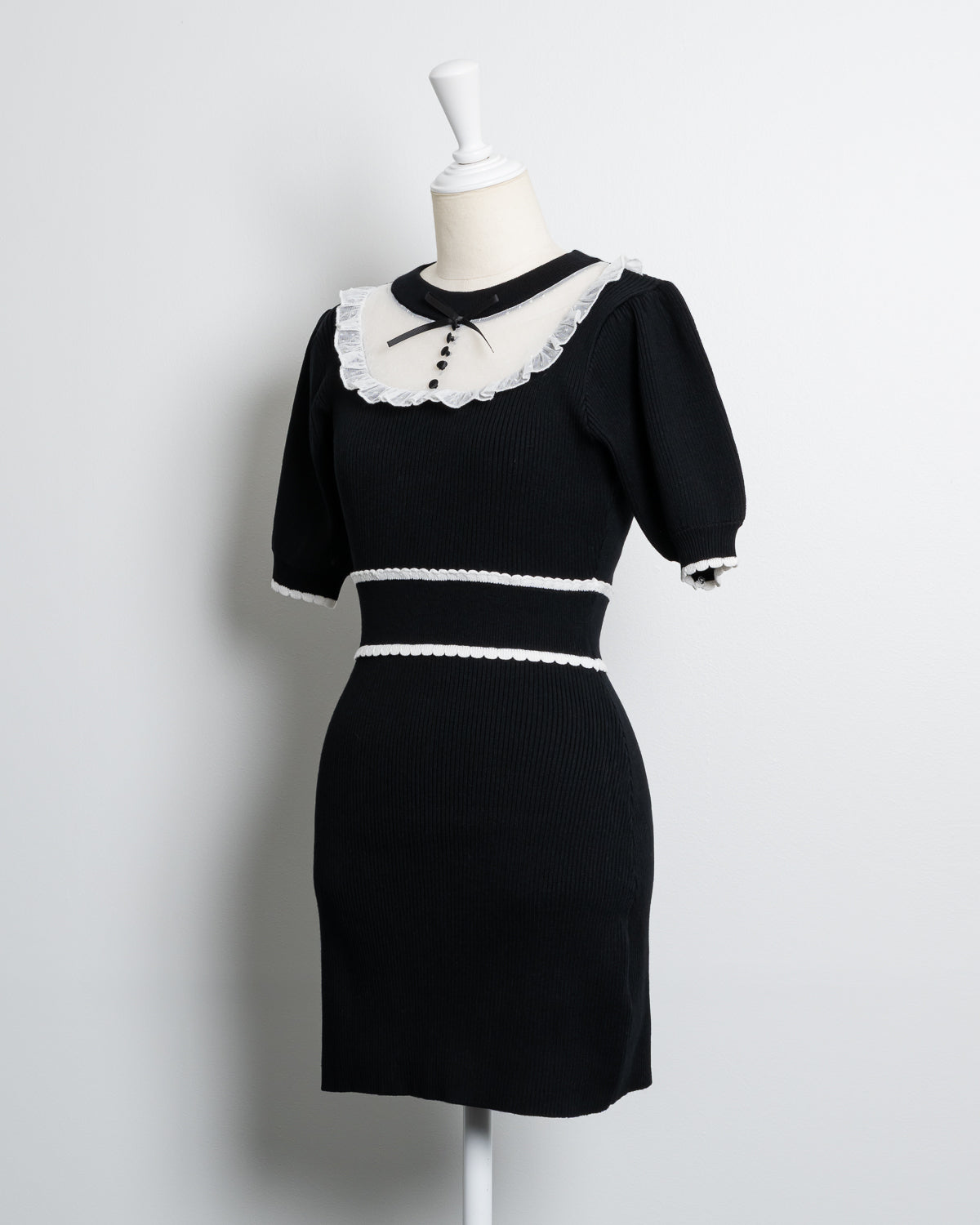 チュールフリルドーリーニットパフワンピ