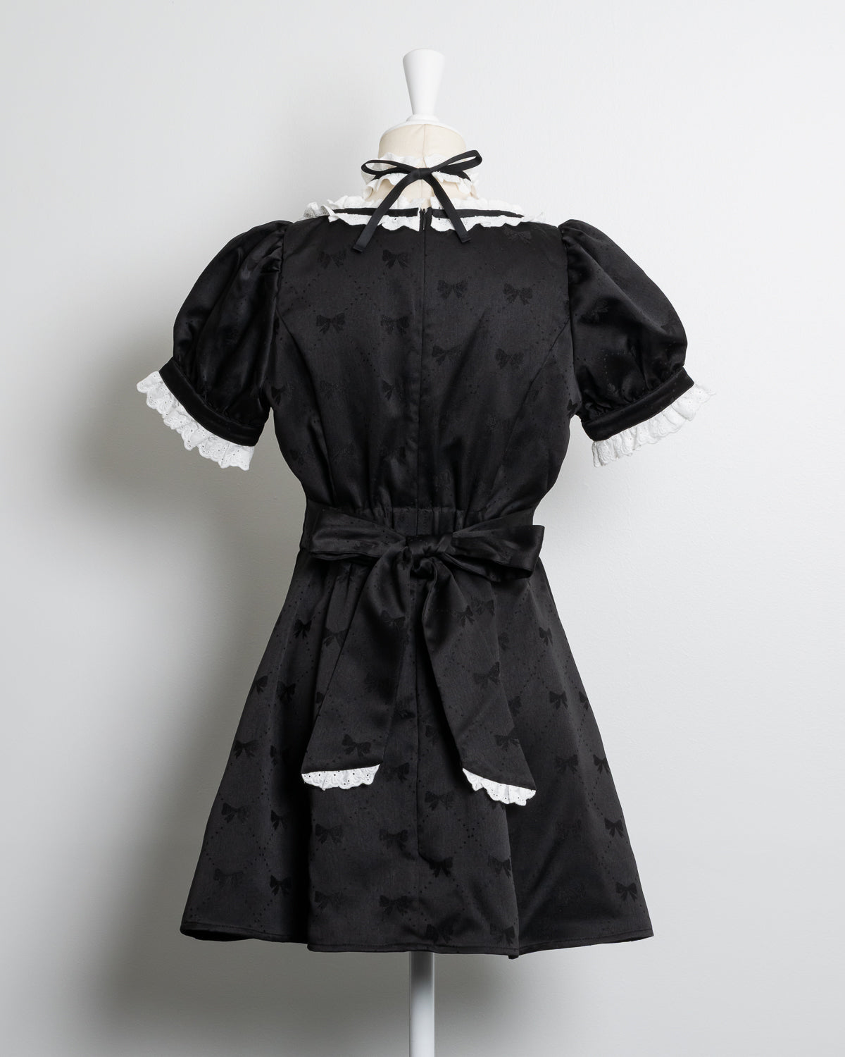 チョーカー付きコットンフリルドールワンピース