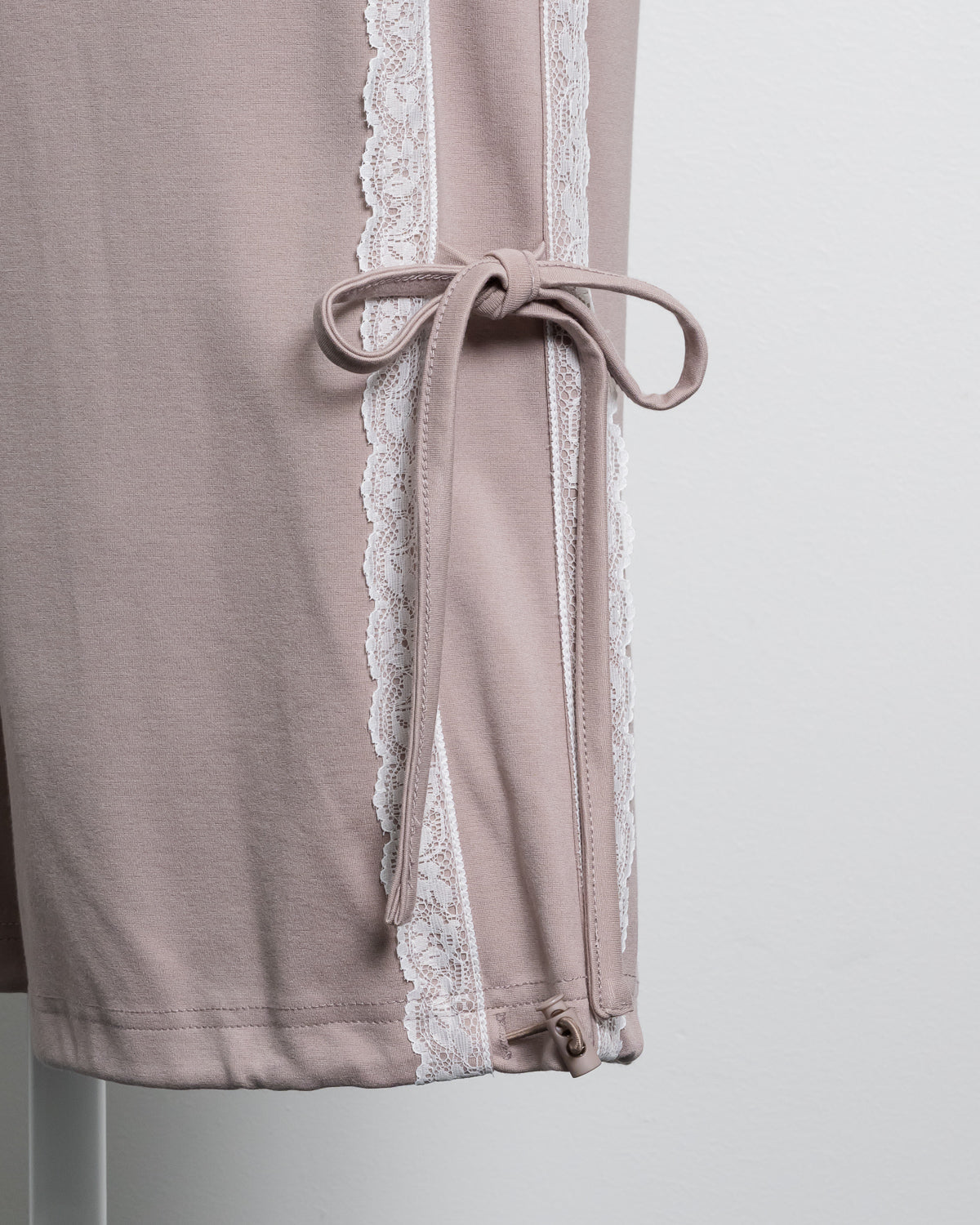 ストーンロゴリボンテープパンツセット