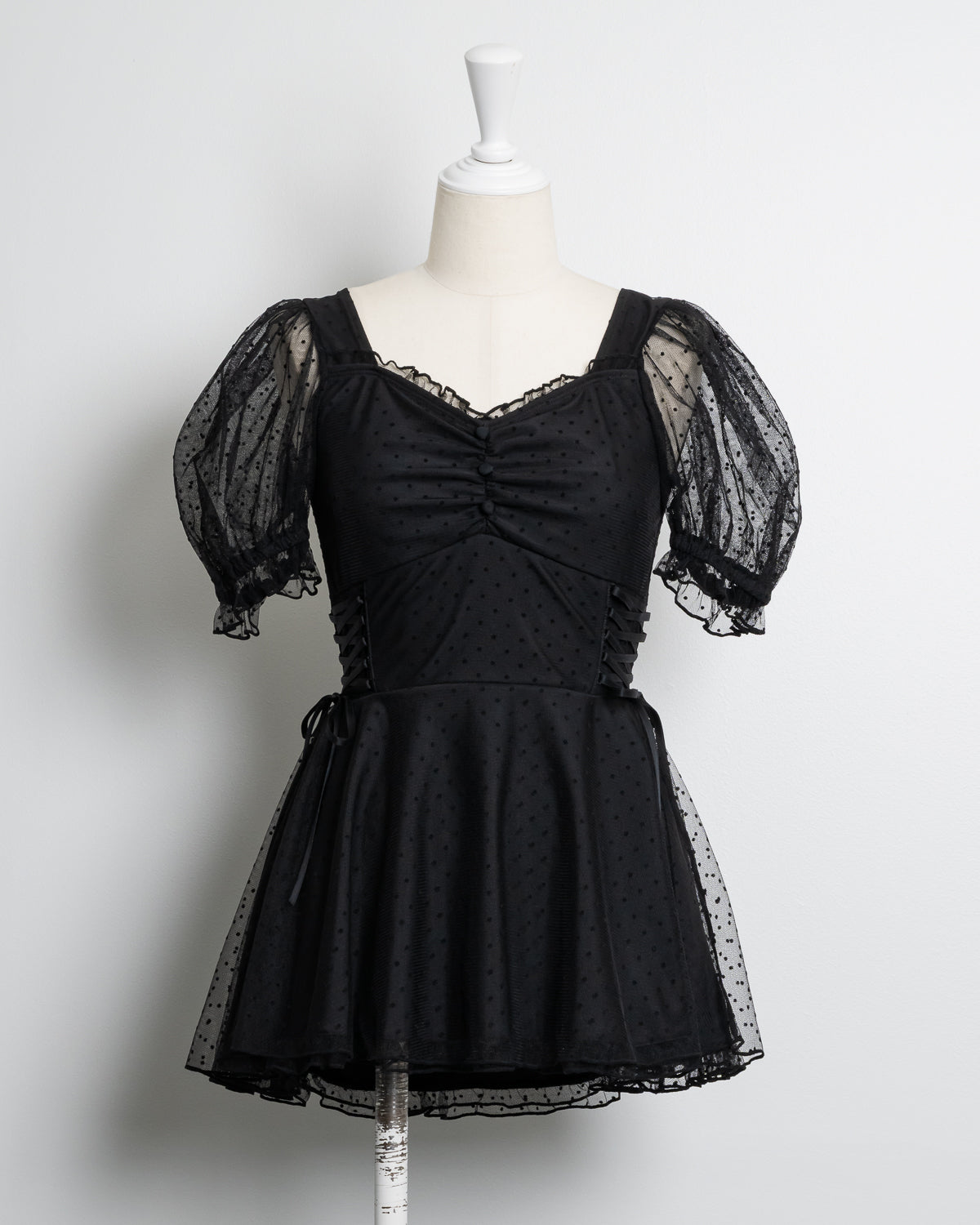 カラー:ブラック