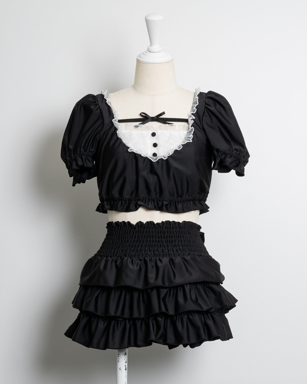 カラー:ブラック