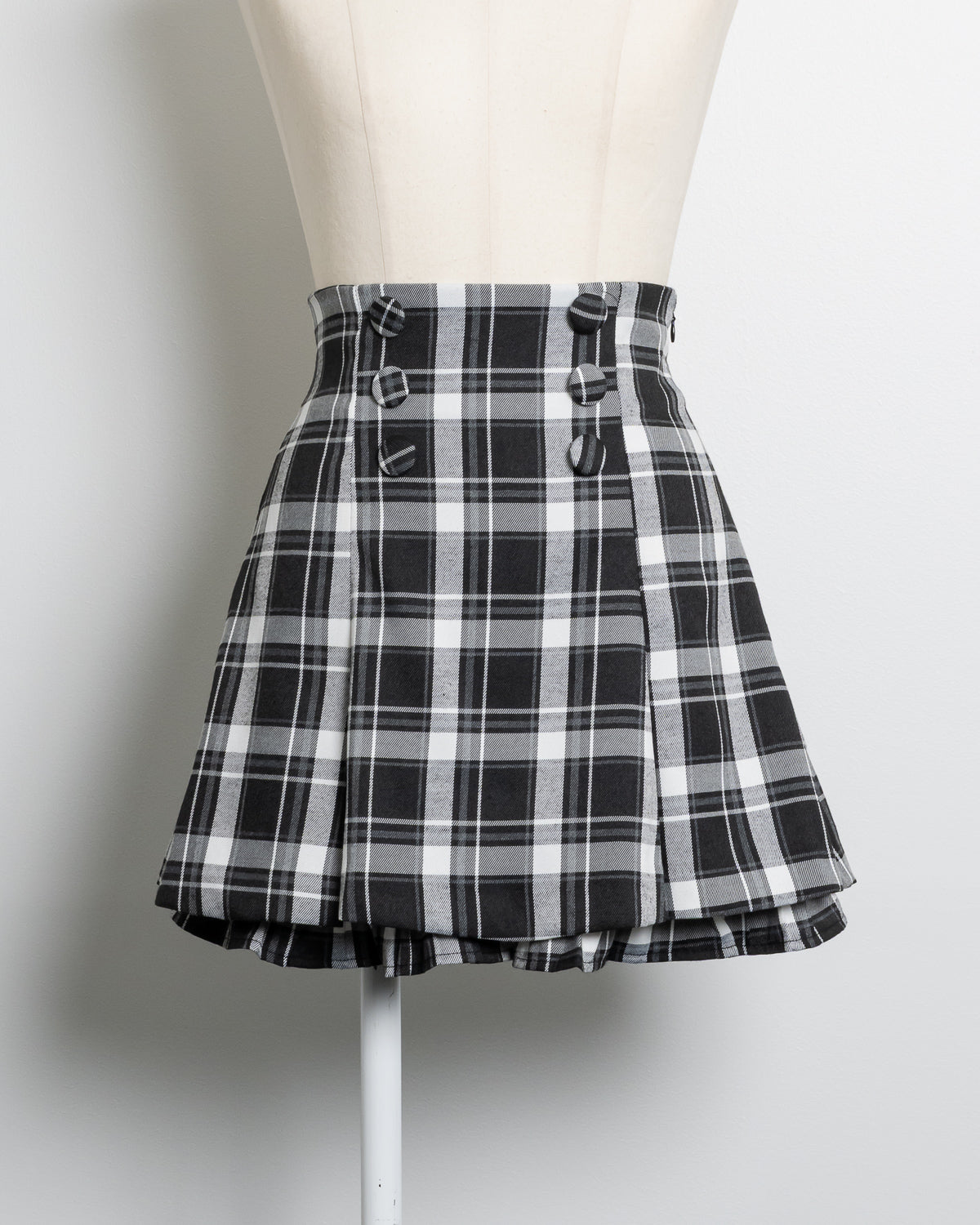 カラー:ブラック