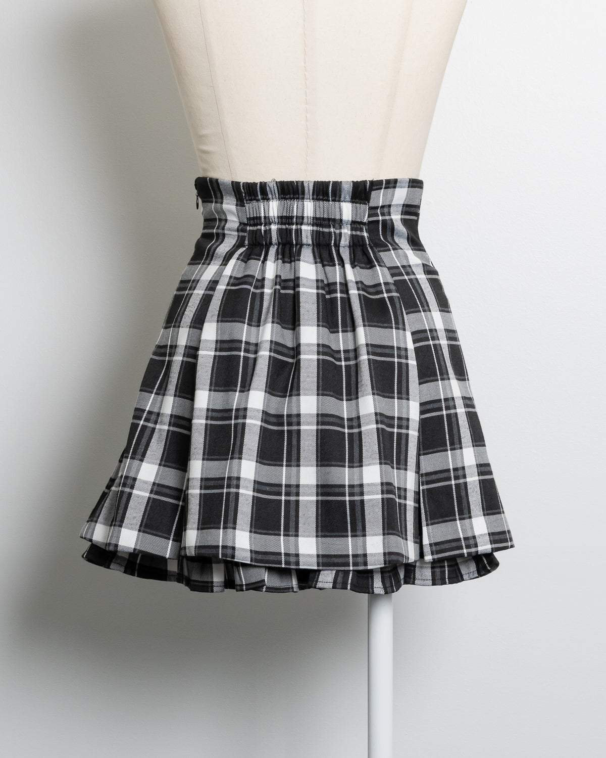 フロントボタンタックフレアスカパン