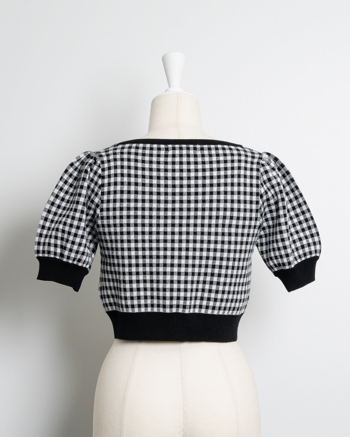 ハートボタンレーステープニット