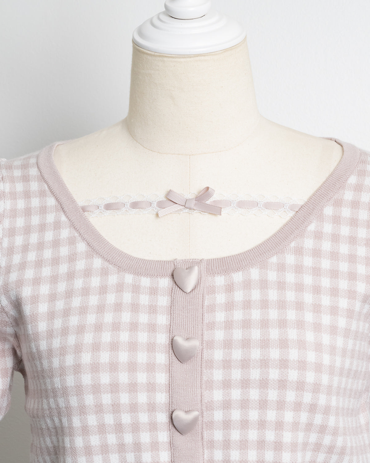 ハートボタンレーステープニット