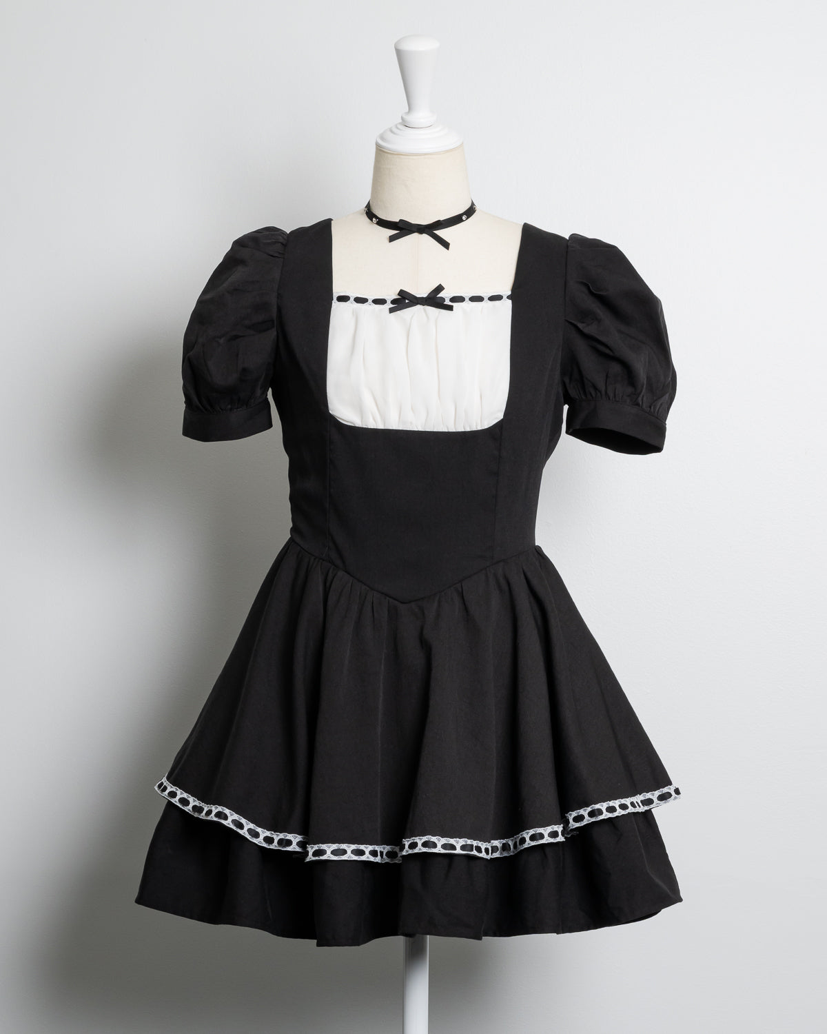 カラー:ブラック