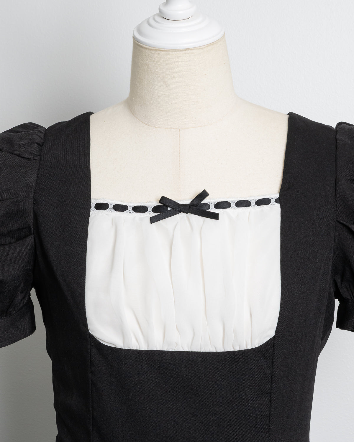 はしごリボンドーリーワンピース