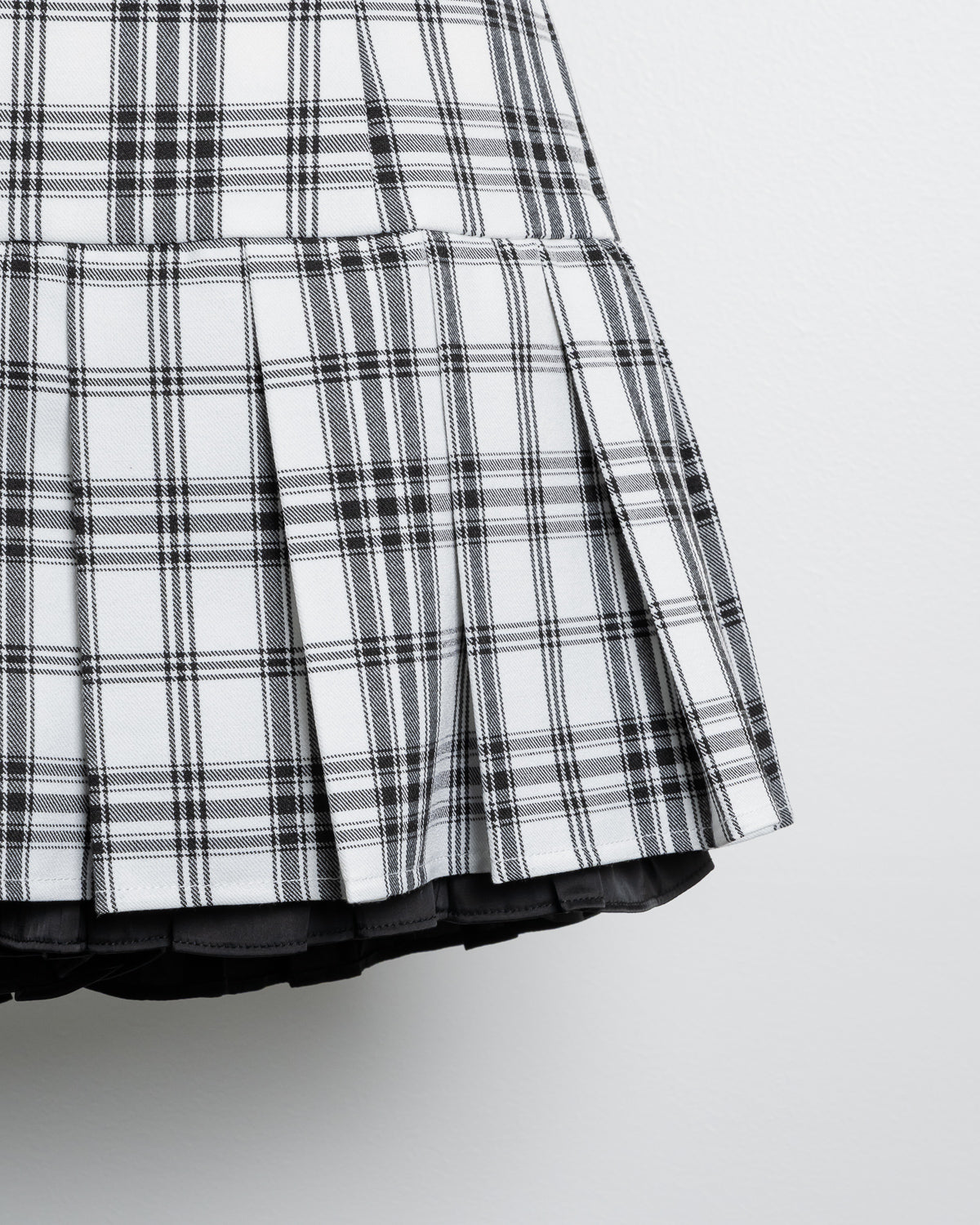 ダブルベルトプリーツフリルスカート