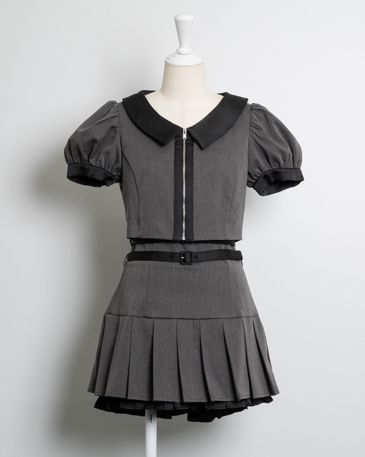 ダブルベルトプリーツフリルスカート