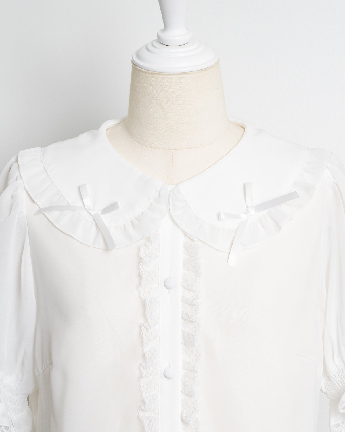 フリルカラーリボンシフォン半袖ブラウス