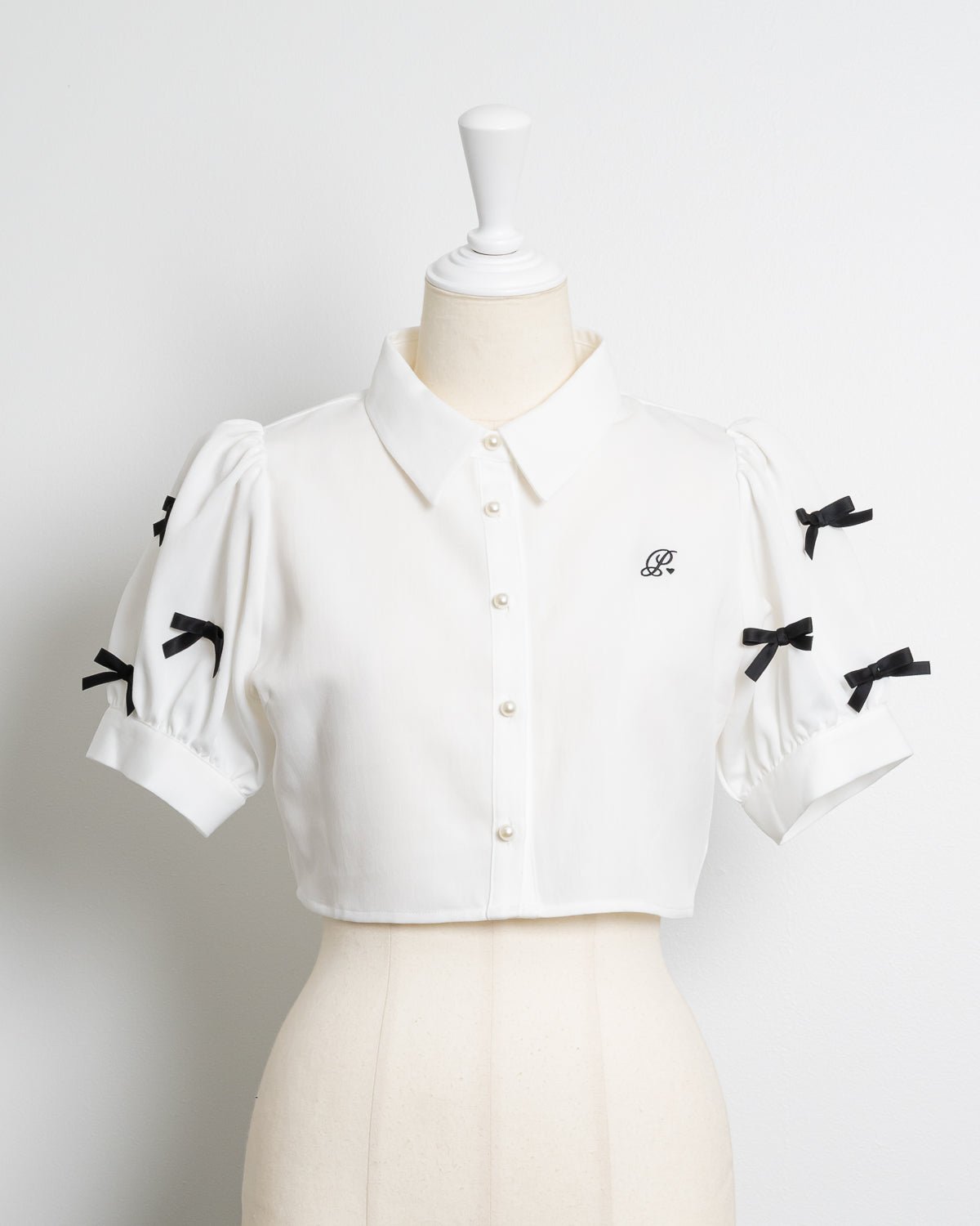 カラー:ホワイト