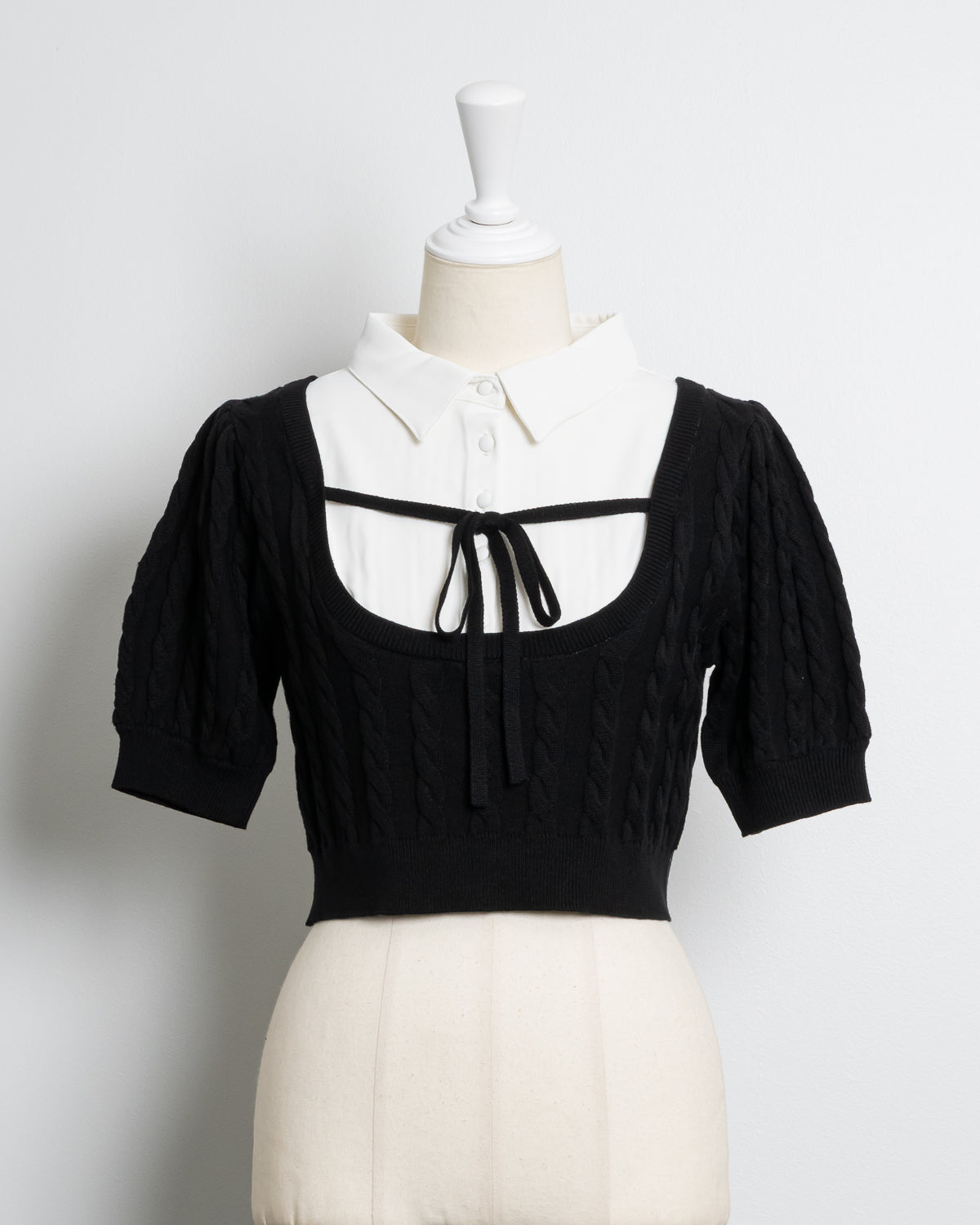 カラー:ブラック