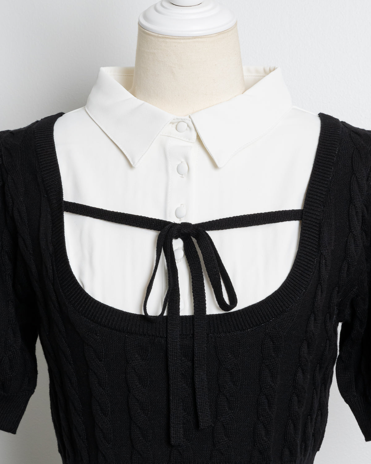 レイヤードケーブルニット